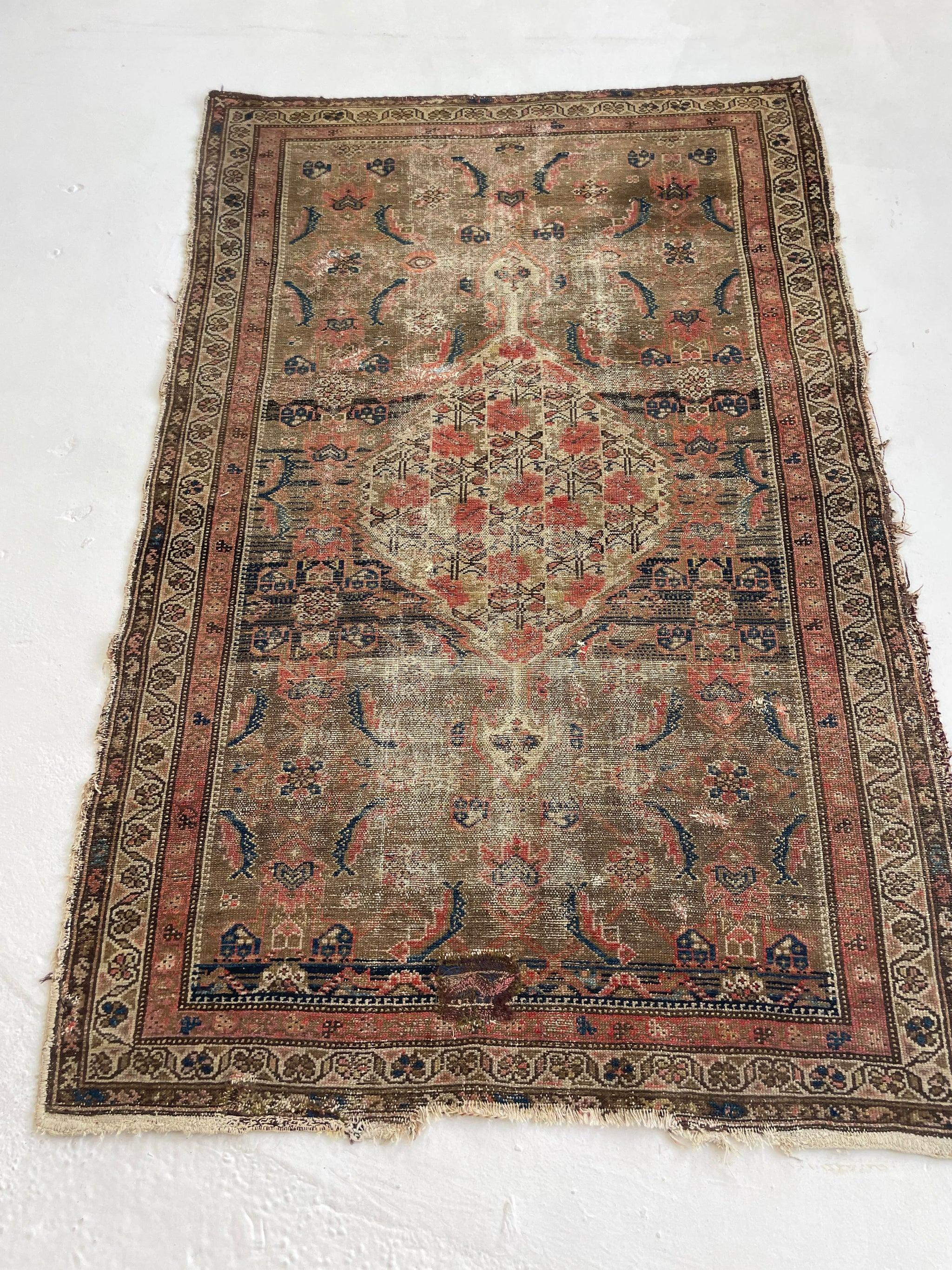 Muted & Earthy Antique Rug, c.1920-30's For Sale 4