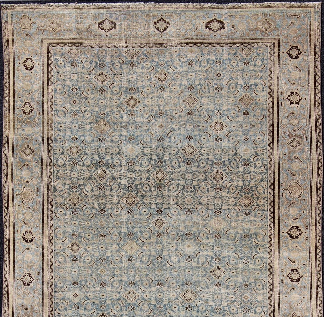 Intricately designed antique Malayer gallery in light tones, rug SUS-2002-1, country of origin / type: Iran / Malayer, circa 1910.

This beautiful antique Malayer runner from Persia features an elaborate all-over design, consisting of a variety of