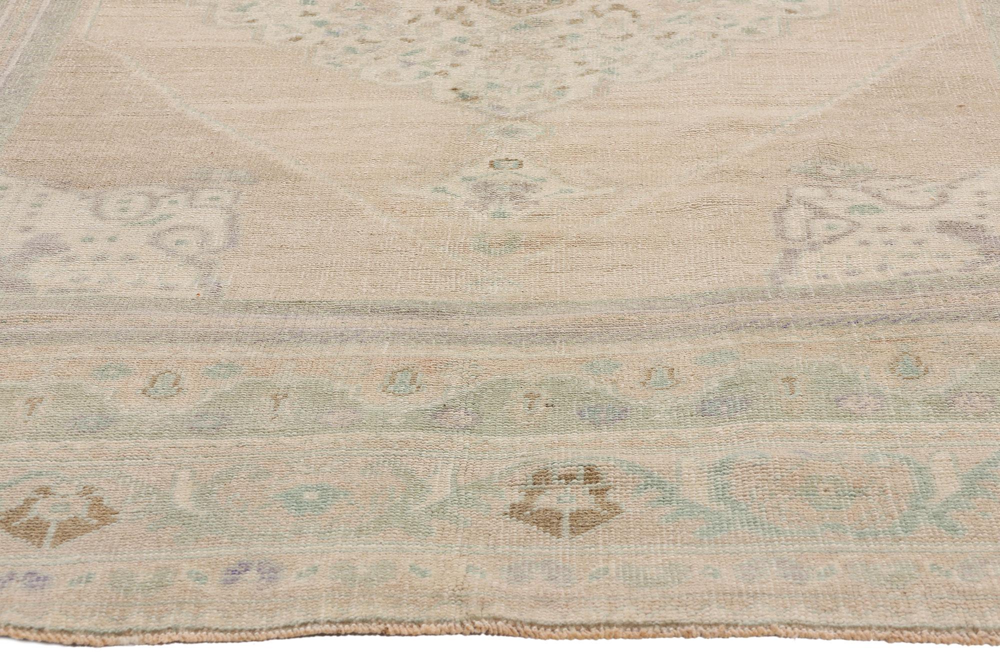 1950's Turkish Oushak Carpet with Modern Style In Good Condition For Sale In Dallas, TX