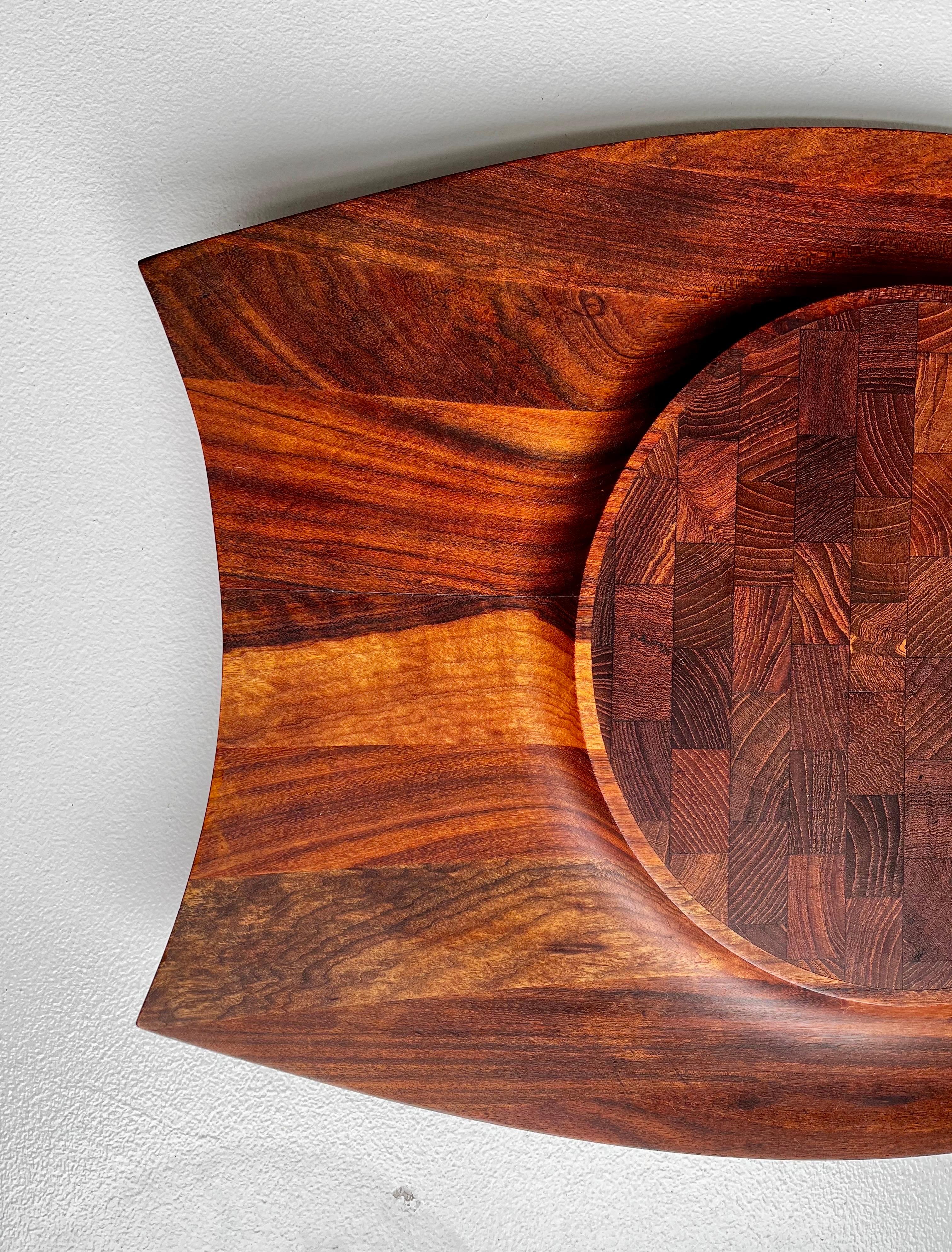 Mid-Century Modern Mutenye 