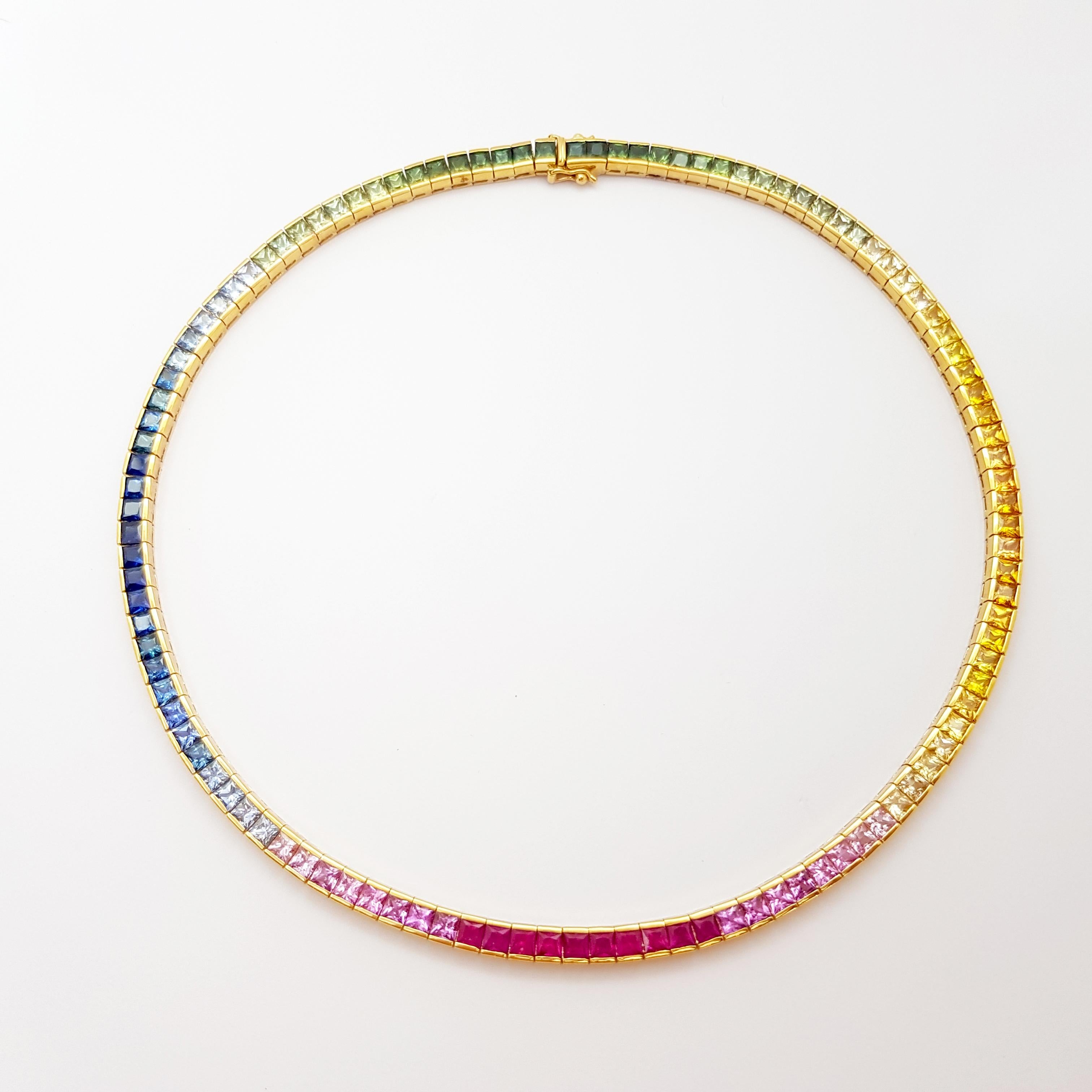 Contemporary Muti-Color Sapphire Necklace set in 18K Gold Settings For Sale