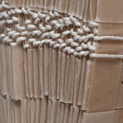 Return Wind, zeitgenössische Papierskulptur von Mutsumi Iwasaki