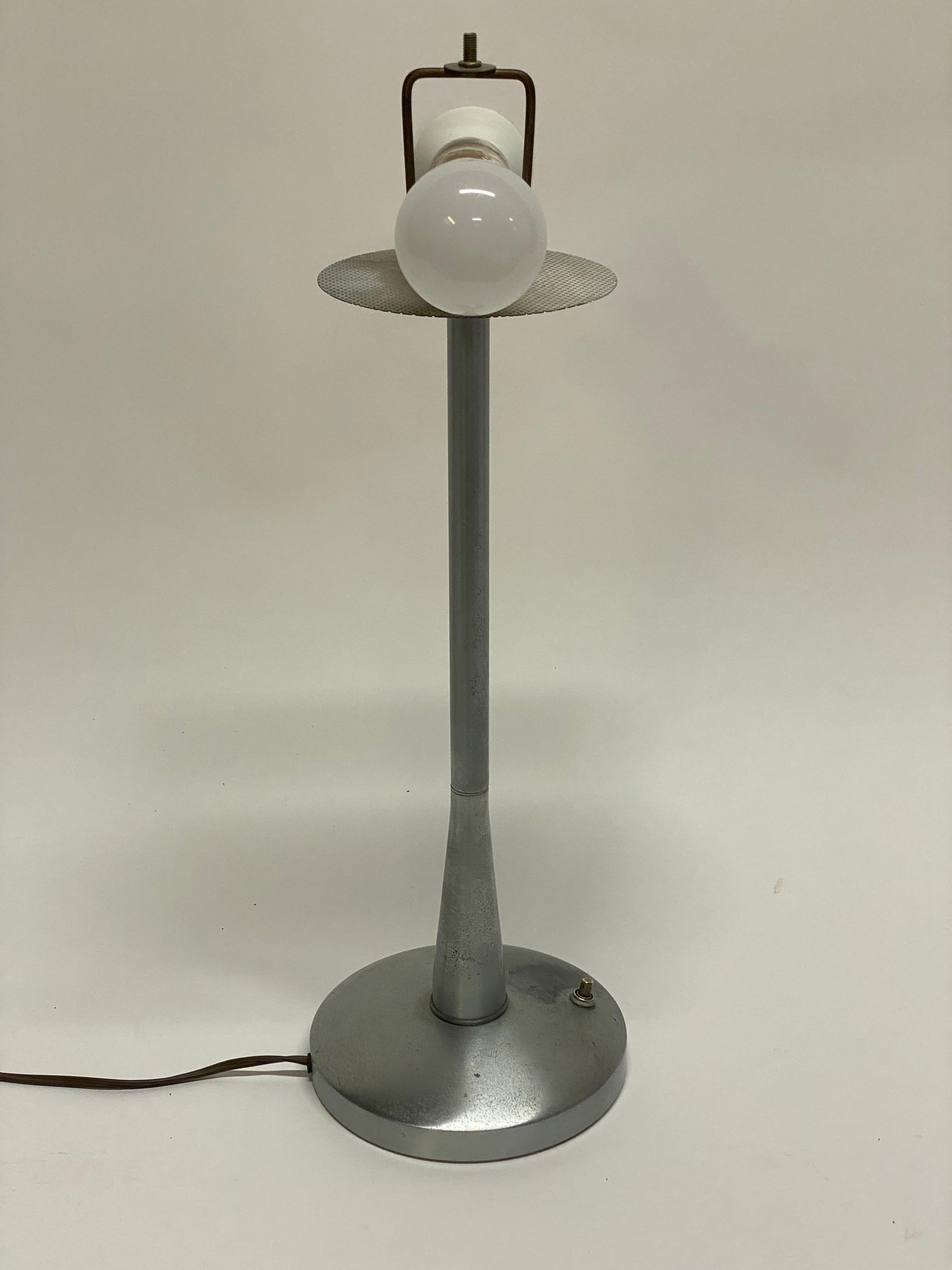 Mutual Sunset Aluminum Machine Age Table Lamp In Good Condition For Sale In Garnerville, NY