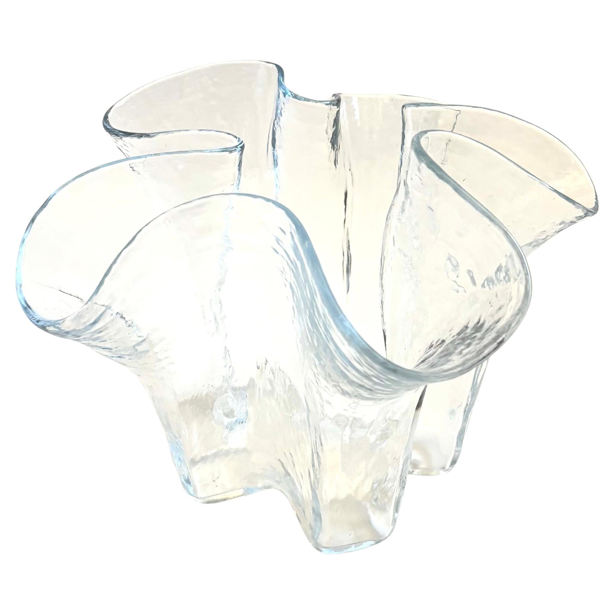 Muurla Finnland Glas-Taschentuch-Vase im Angebot