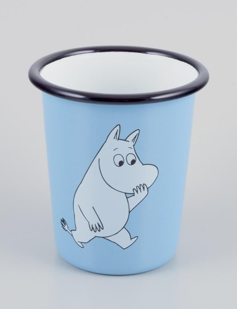 Muurla, Finland.
Three enamel mugs featuring motifs of Moomin trolls.
2000s.
Marked.
Perfect condition.
Dimensions: H 10.3 cm x D 9.3 cm.