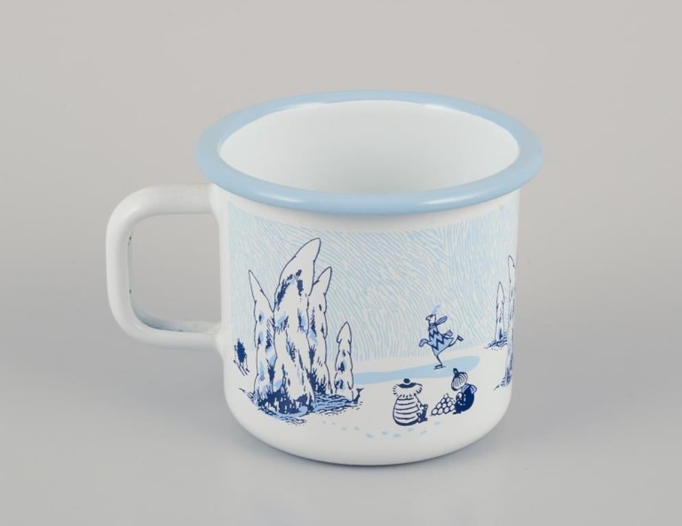 Finnish Muurla, Finland. Two enamel mugs featuring illustrations of Moomins For Sale