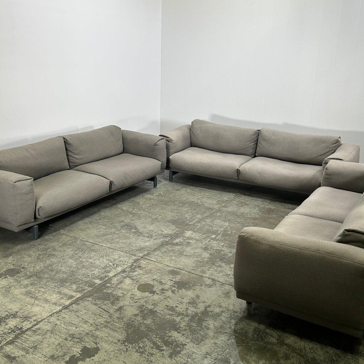 Muuto Rest Dreisitzersofa (21. Jahrhundert und zeitgenössisch) im Angebot