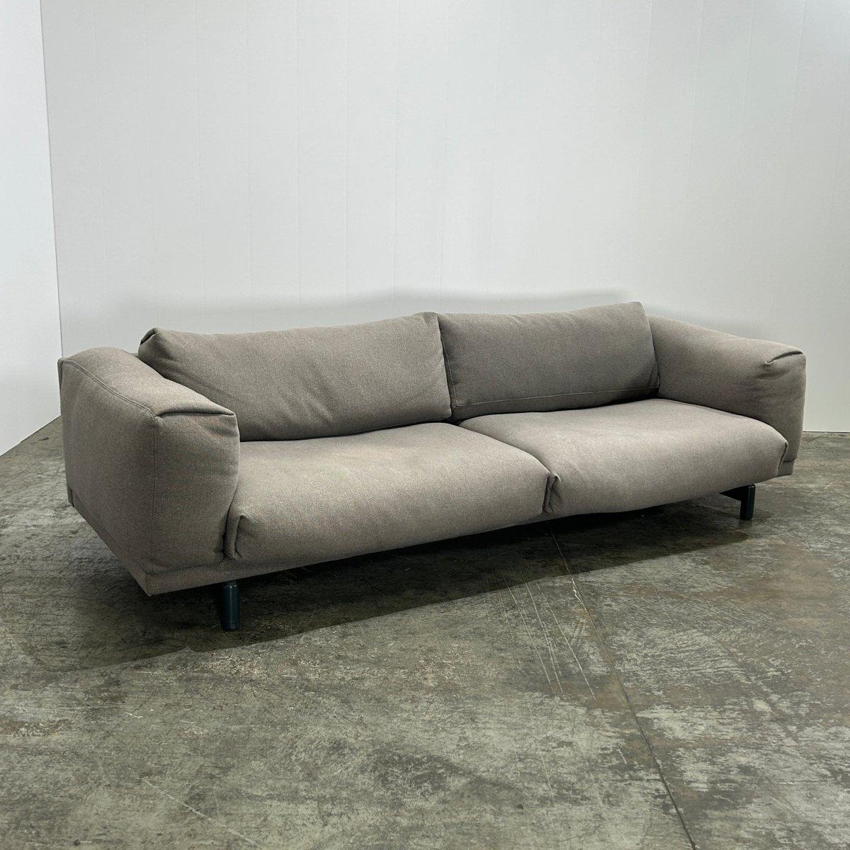 Muuto Rest Dreisitzersofa (Stoff) im Angebot