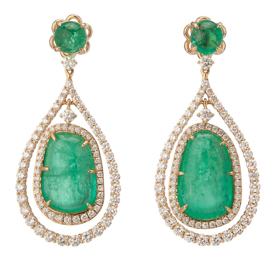 Muzo Emerald Colombia Emerald Diamonds 18K Yellow Gold Drop Earrings For Sale