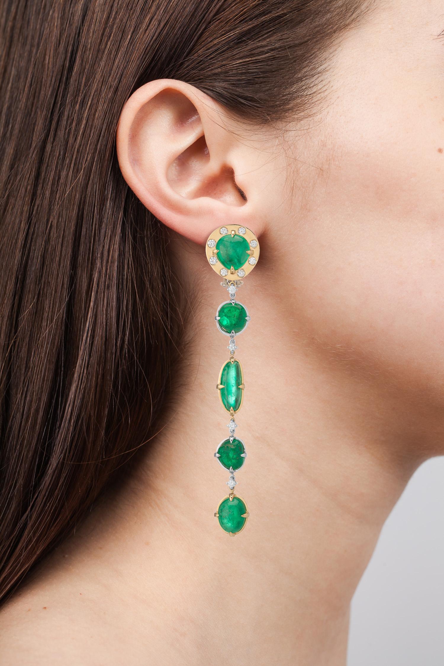 Contemporary Muzo Emerald Colombia Diamonds 18K Yellow and White Gold Dangle Earrings For Sale