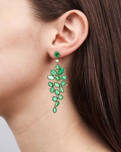 Baroque Style Dangle Earrings Muzo Emerald Colombia 18K Yellow Gold With Diamond