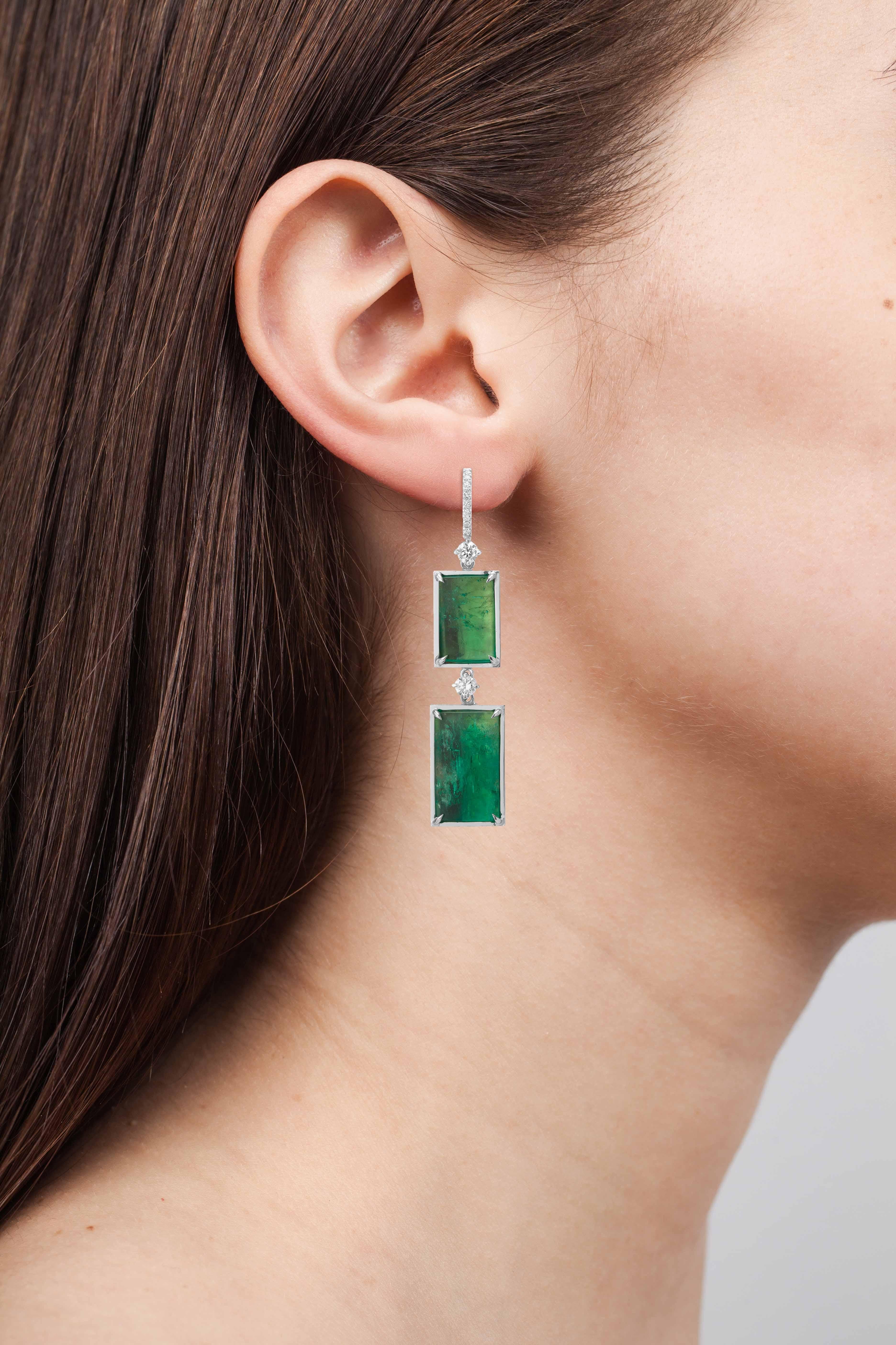 Muzo Emerald Colombia Heritage Atocha Earrings set with 17.82 carats Emerald

Atocha is inspired by a collection of jeweled treasures destined for the Royal family, who ruled the Spanish Empire in the 17th century.  The galleons of the Nuestra