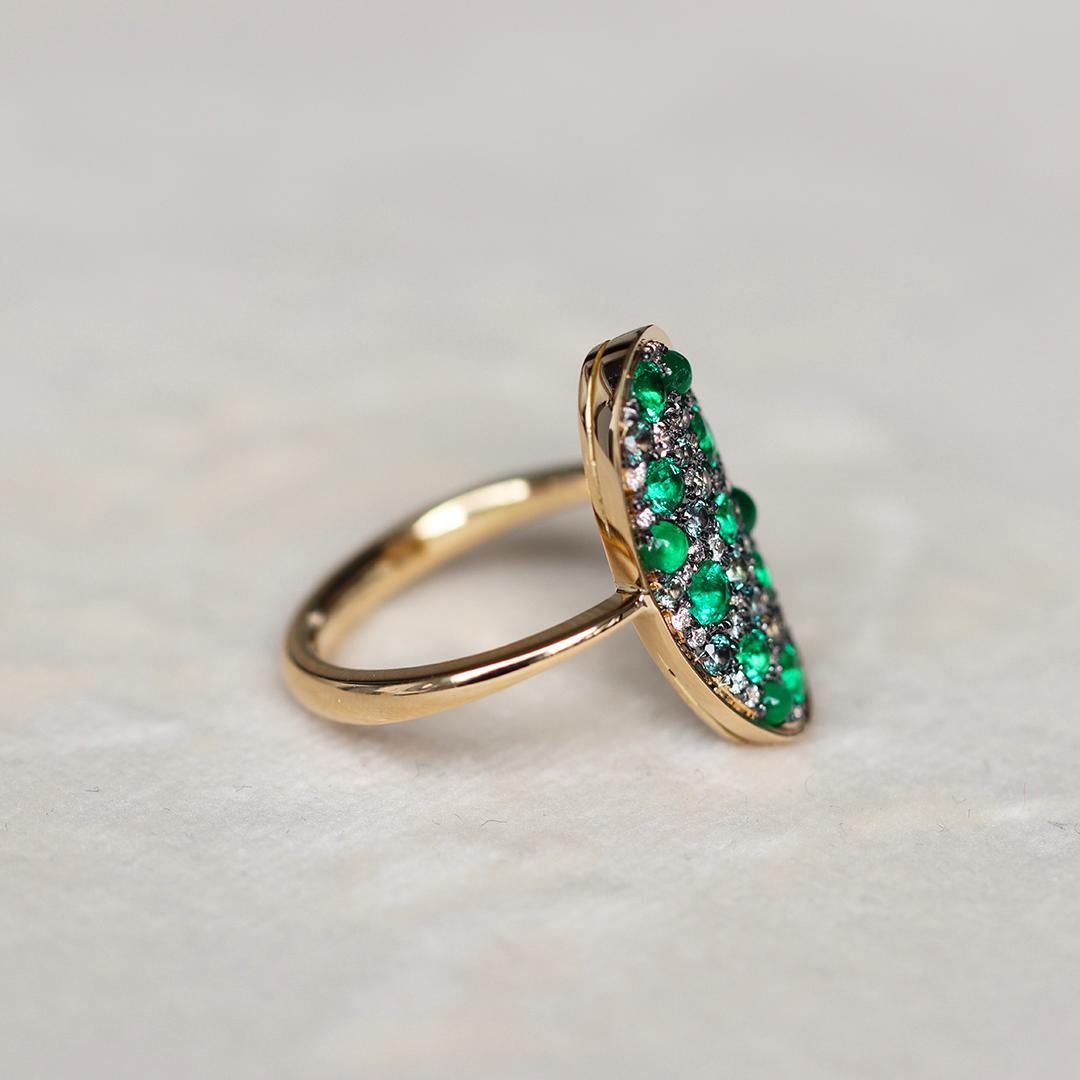 Mixed Cut Muzo Emerald Colourchanging Alexandrite Diamond Pave Ring For Sale