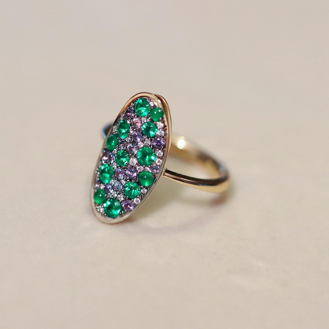 Muzo Emerald Colourchanging Alexandrite Diamond Pave Ring For Sale 3