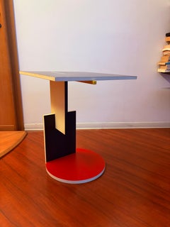 Mvsevm - Schröder Coffee / Bedside Table Design Gerrit Rietveld, 1918
