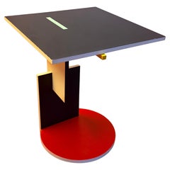 Mvsevm - Schröder Coffee / Bedside Table Design Gerrit Rietveld, 1918