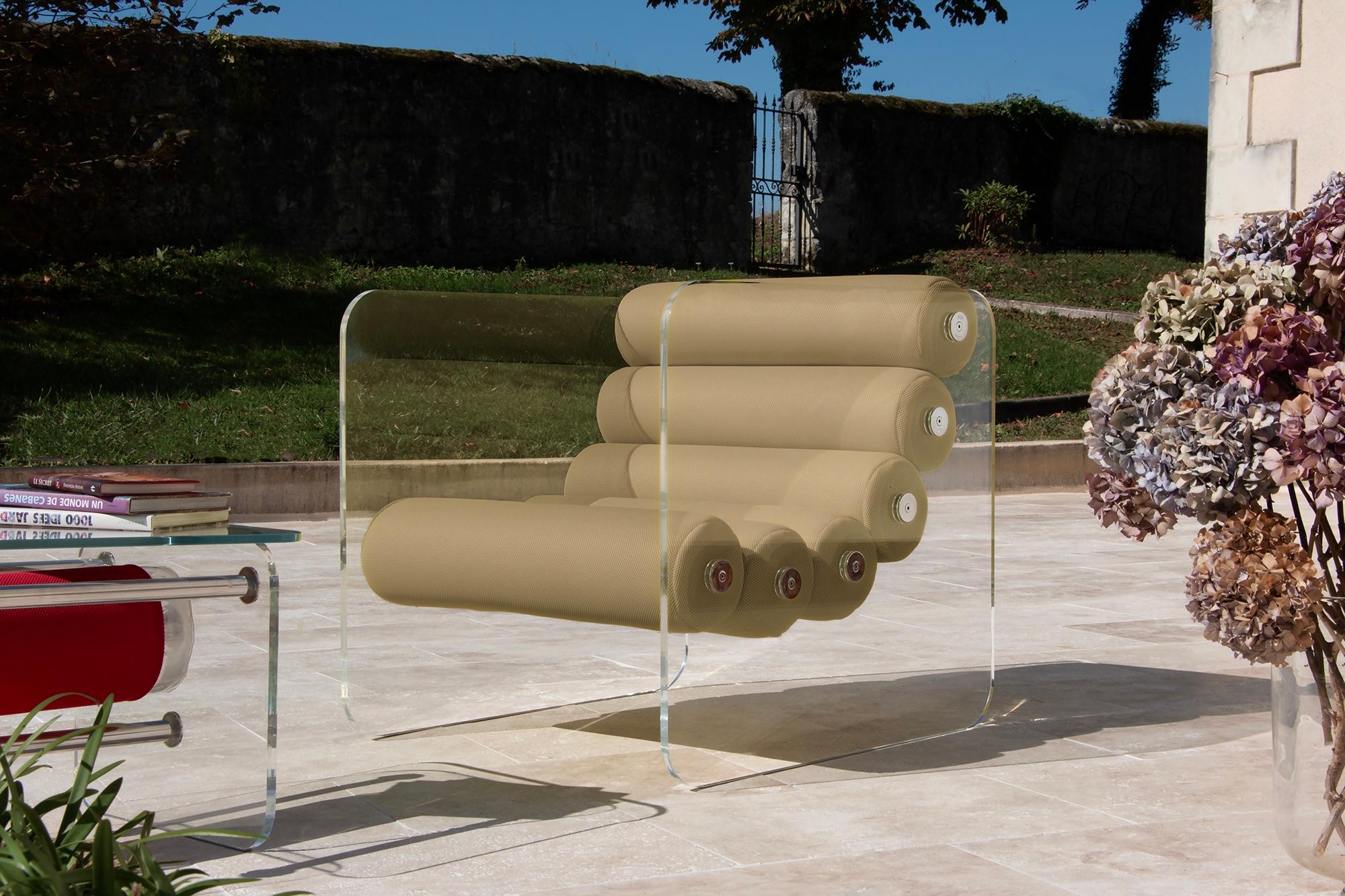 Poltrona di design Mw02, fatta a mano in Francia dal designer Olivier Santini In condizioni Nuovo in vendita a Beaumont-Louestault, FR