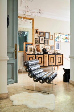 Sillón de diseño MW02, hecho a mano en Francia por el diseñador francés Olivier Santini