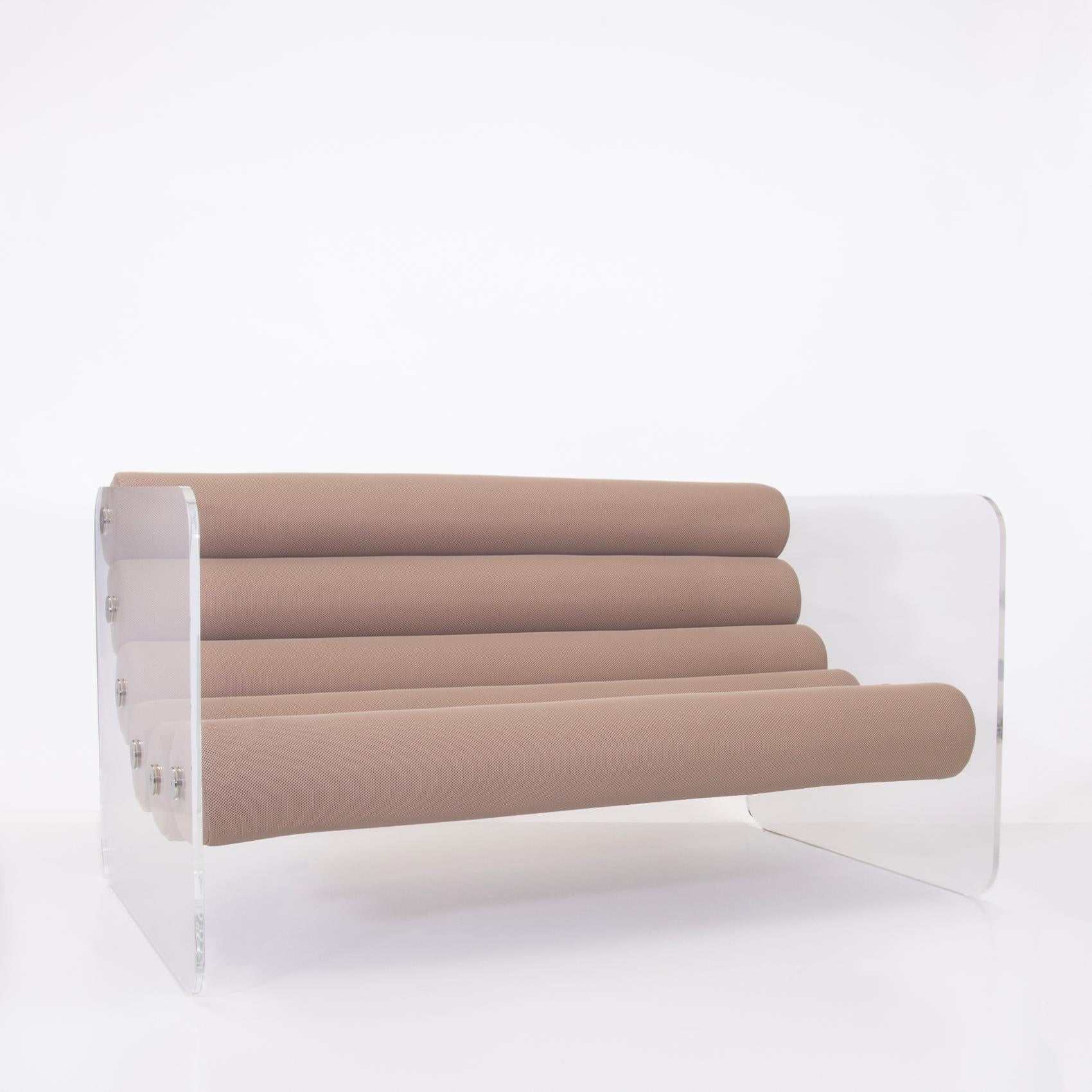MW02 sofa in Bauhaus style With altuglass panels designed by Olivier Santini. For Sale 2