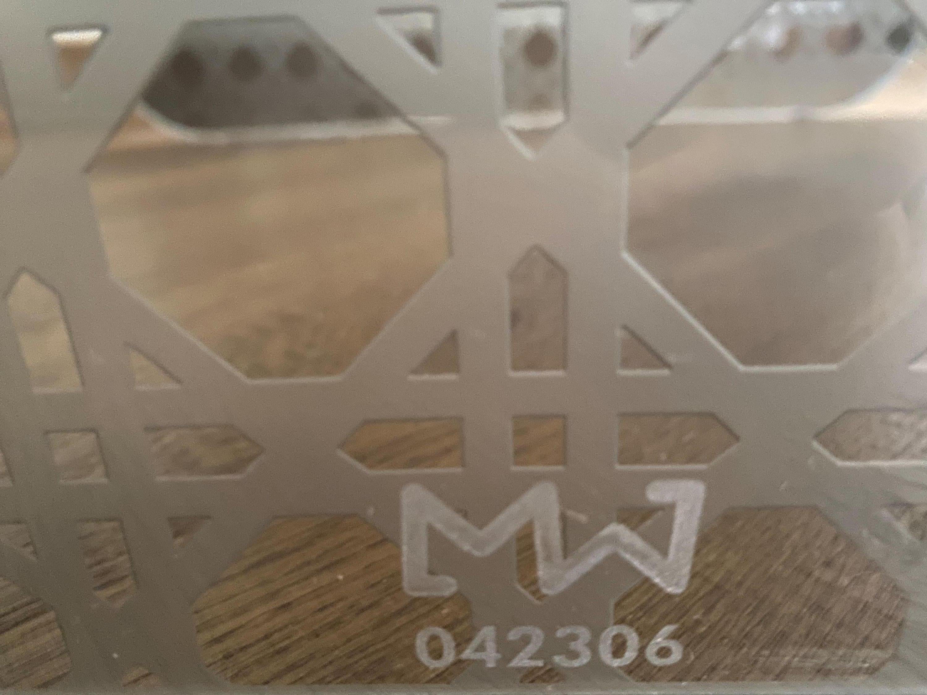 MW04 chair with engraved cannage pattern by Olivier Santini. For Sale 3