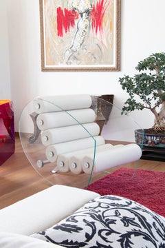 Sillón MW05 de estilo moderno para exterior con paneles transparentes.
