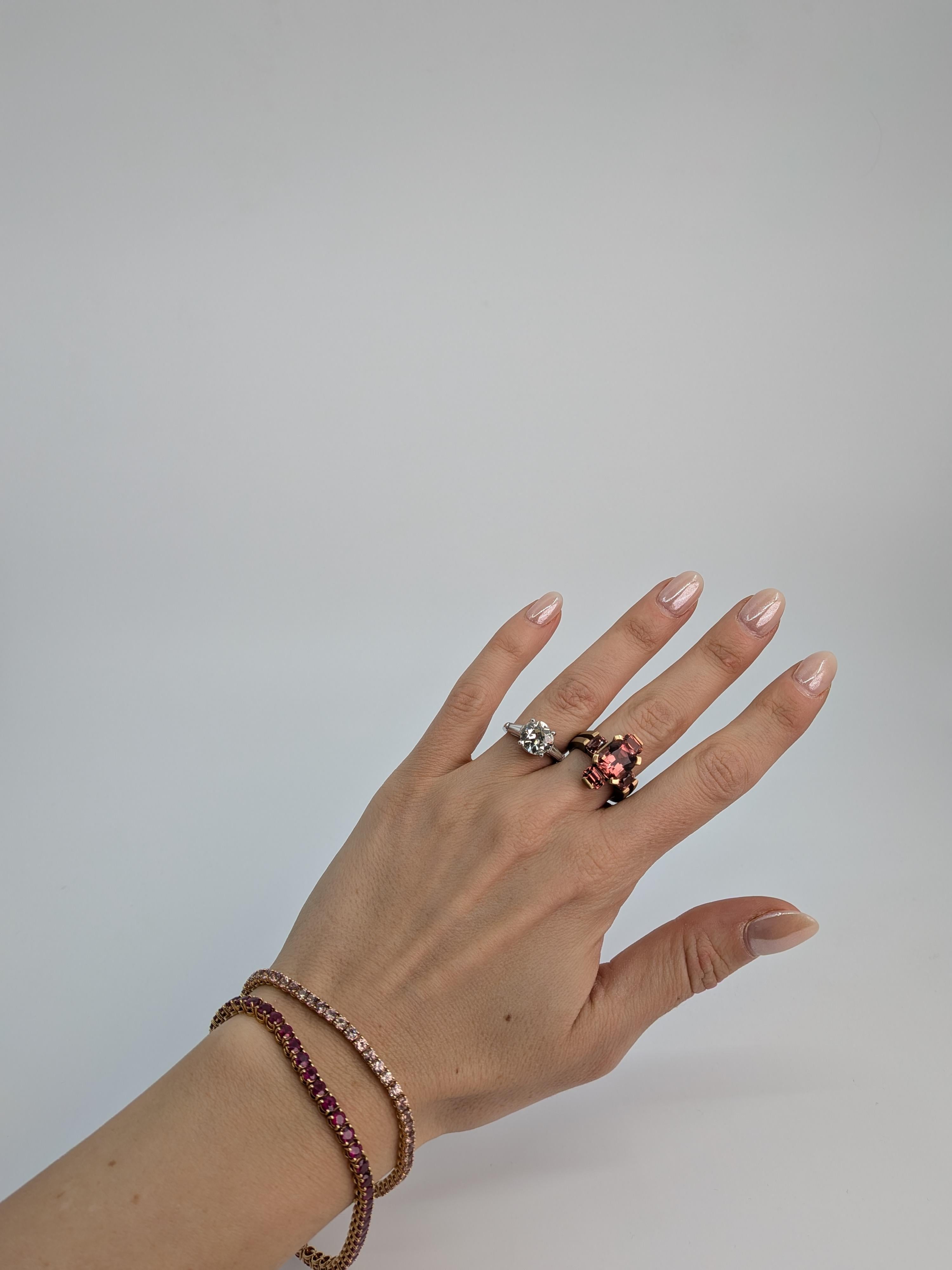 Anello MXHM in oro rosa 18k 750 con tormalina color pesca e granati Malaya in vendita 14