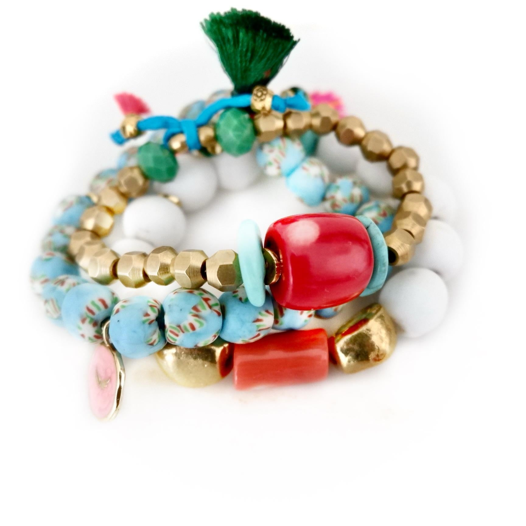 Modern My chic coral bracelet For Sale