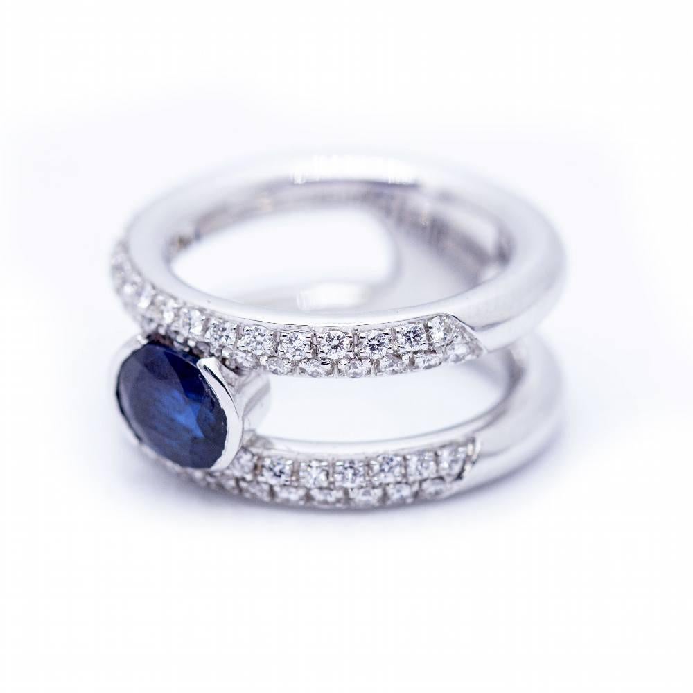 MYANMAR Diamond and Sapphire ring. In New Condition For Sale In BARCELONA, ES
