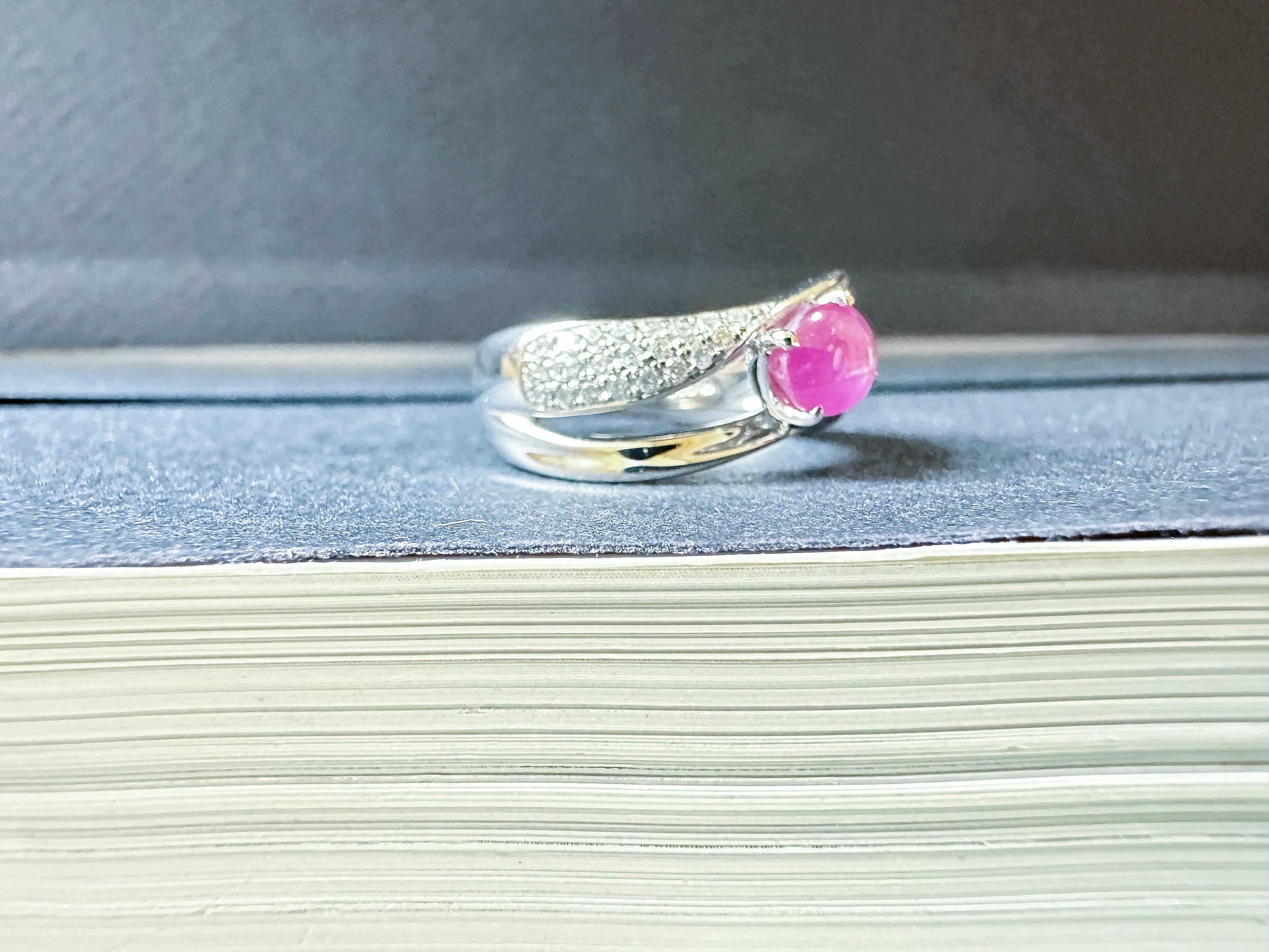 Bague Myanmar Star Ruby Diamond : Or blanc platine, rubis de Birmanie Neuf - En vente à Kowloon, HK