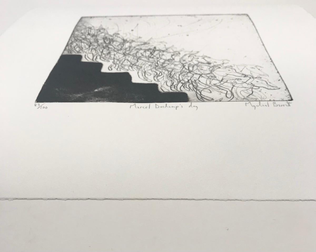 Le chien de Marcel Duchamp, sérigraphie de l'artiste français célèbre, animal - Beige Interior Print par Mychael Barratt