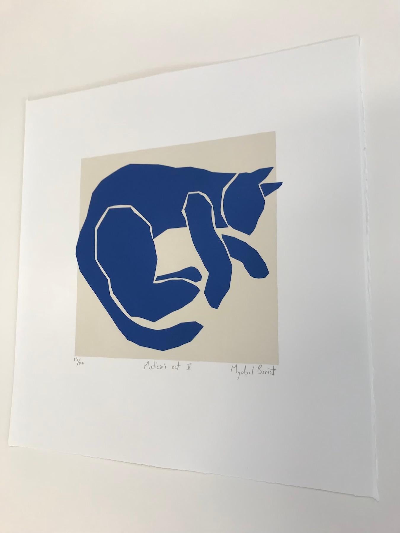 Gato de Matisse, Obra de Arte Estilo Matisse, Impresión Contemporánea de Animales, Arte Azul - Animal Print Beige de Mychael Barratt
