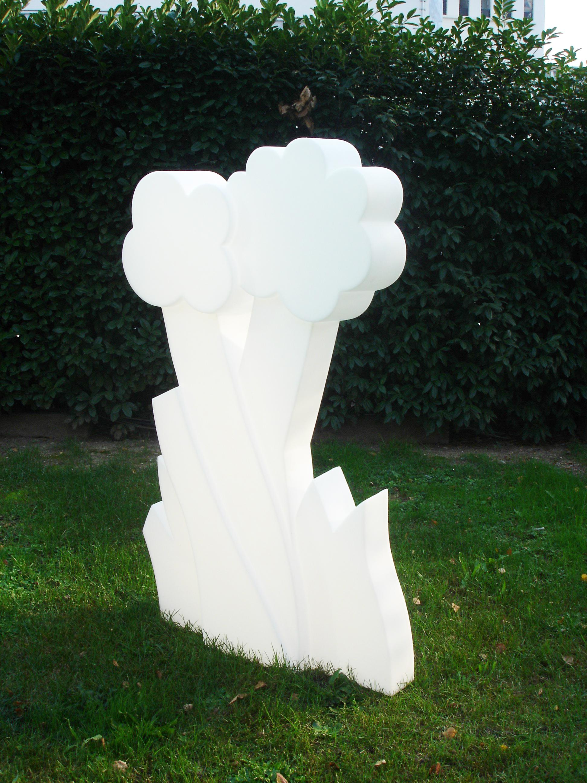 MyFlower Milky White Room Divider by Flavio Lucchini
Dimensions: D 24 x W 110 x H 175 cm.
Materials: Polyethylene.
Weight: 20 kg.

Available in different color options. This product is suitable for indoor and outdoor use. Available in standard,