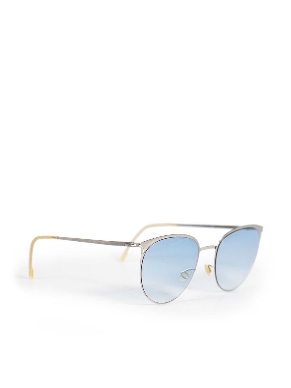 CONDITION is Very good. Minimal wear to sunglasses is evident. Minor discolouration to rubber fittings on this used Mykita designer resale item. The item comes with an original box.
 Details
 Silver
 Metal
 Sunglasses
 Round
 Gradient Blue Lenses
 
