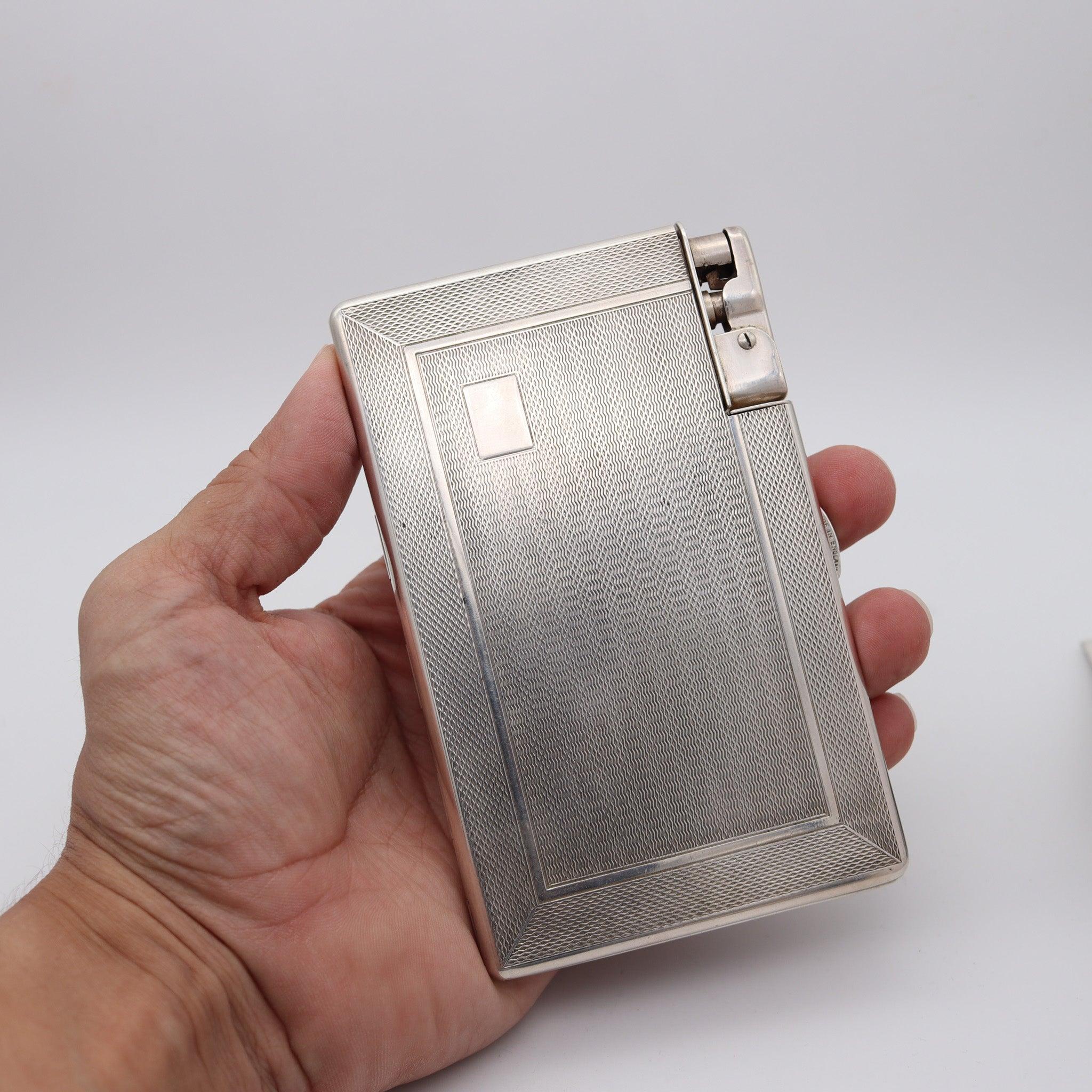 MYLFLAM ENGLAND Dublin 1949 Compendium Lighter Case In .925 Sterling Silver For Sale 2