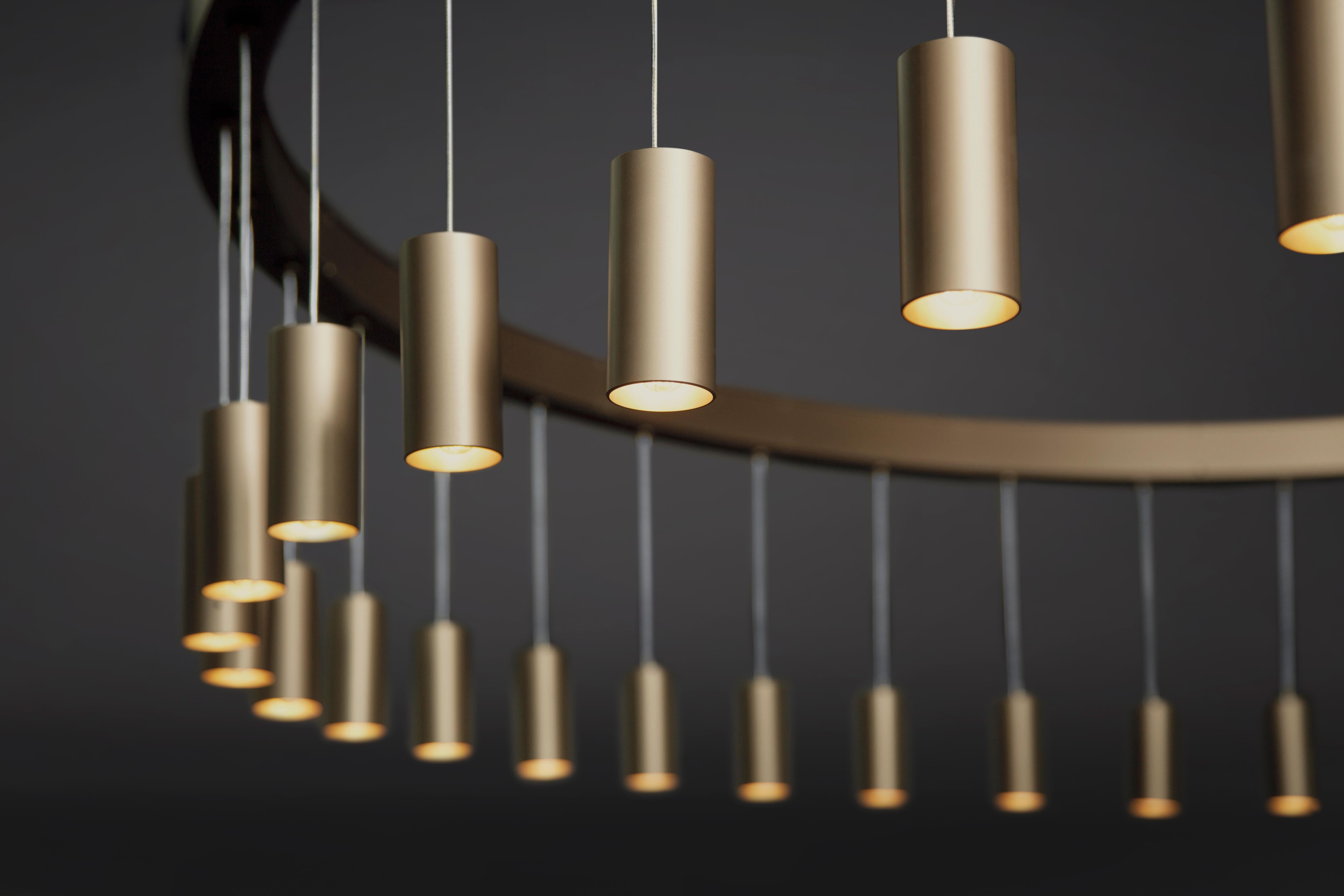 Alluminio Lampada a sospensione contemporanea Myllennia 100 Round in alluminio anodizzato nero di JSPR in vendita