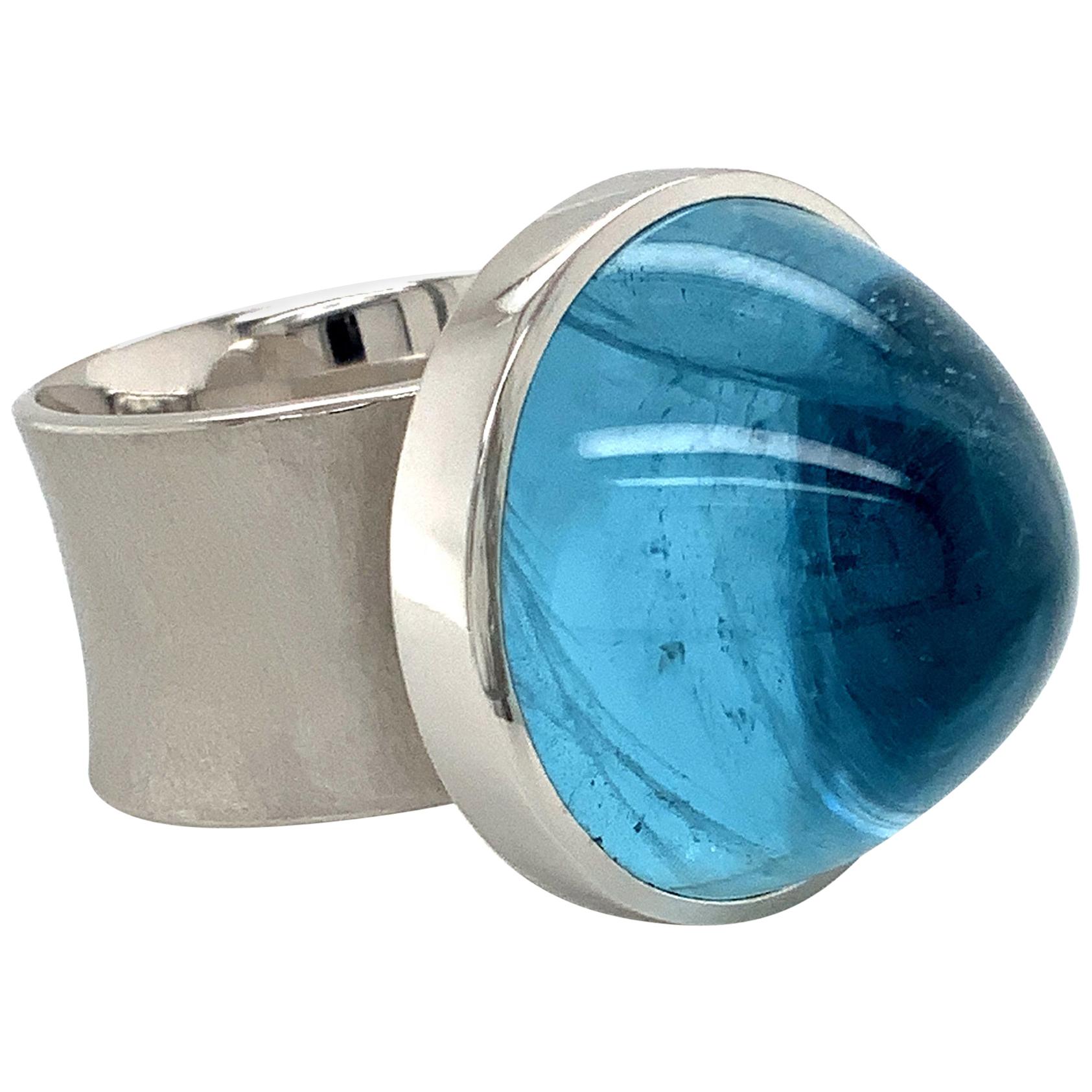 Georg Spreng - My Medallion Ring Platinum 950 Round Blue Aquamarine Cabochon For Sale