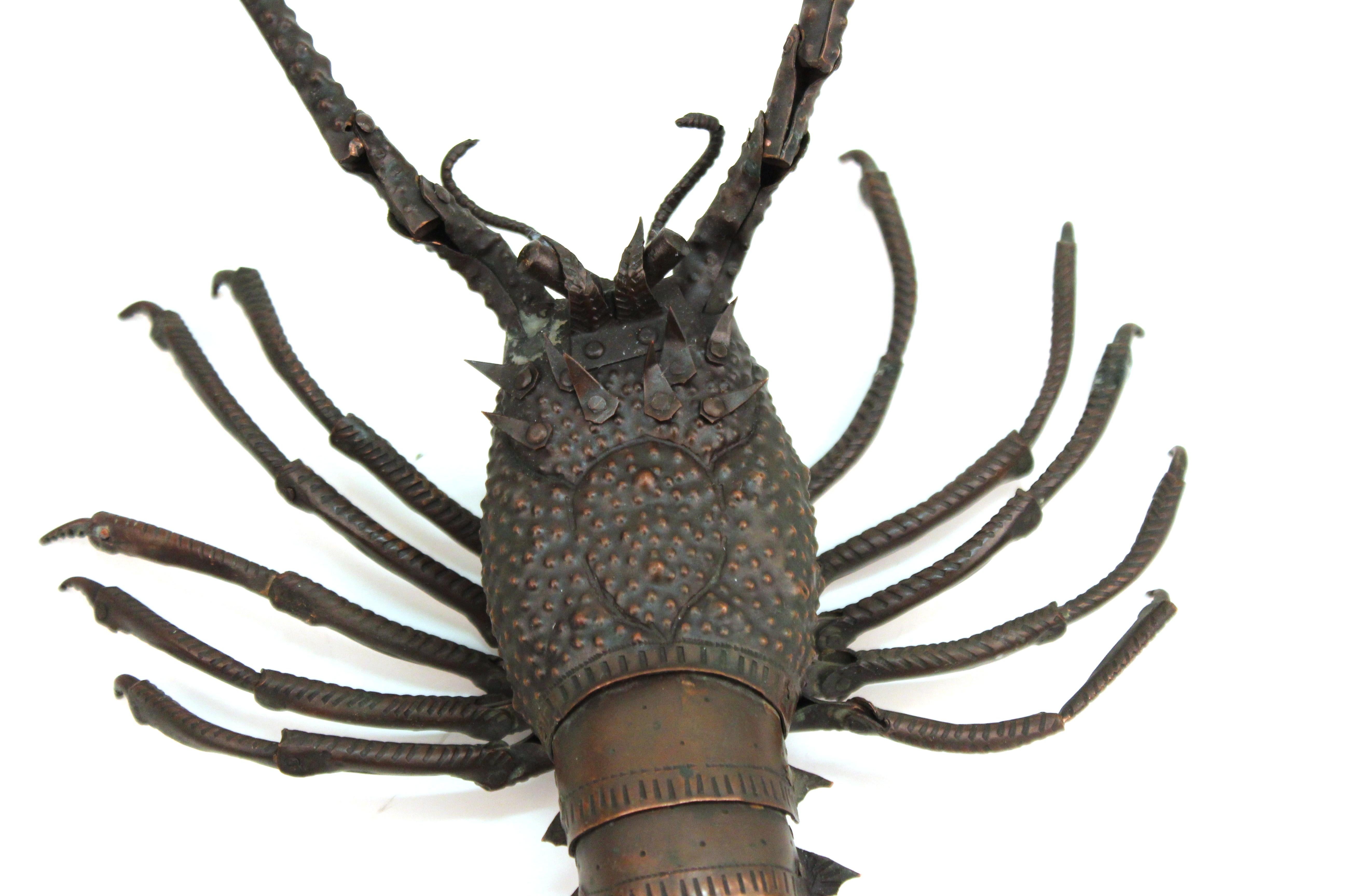 Myochin-Stil Hiroyoshi Japanischer Edo, beweglicher Rock-Lobster aus Metall (Bronze) im Angebot