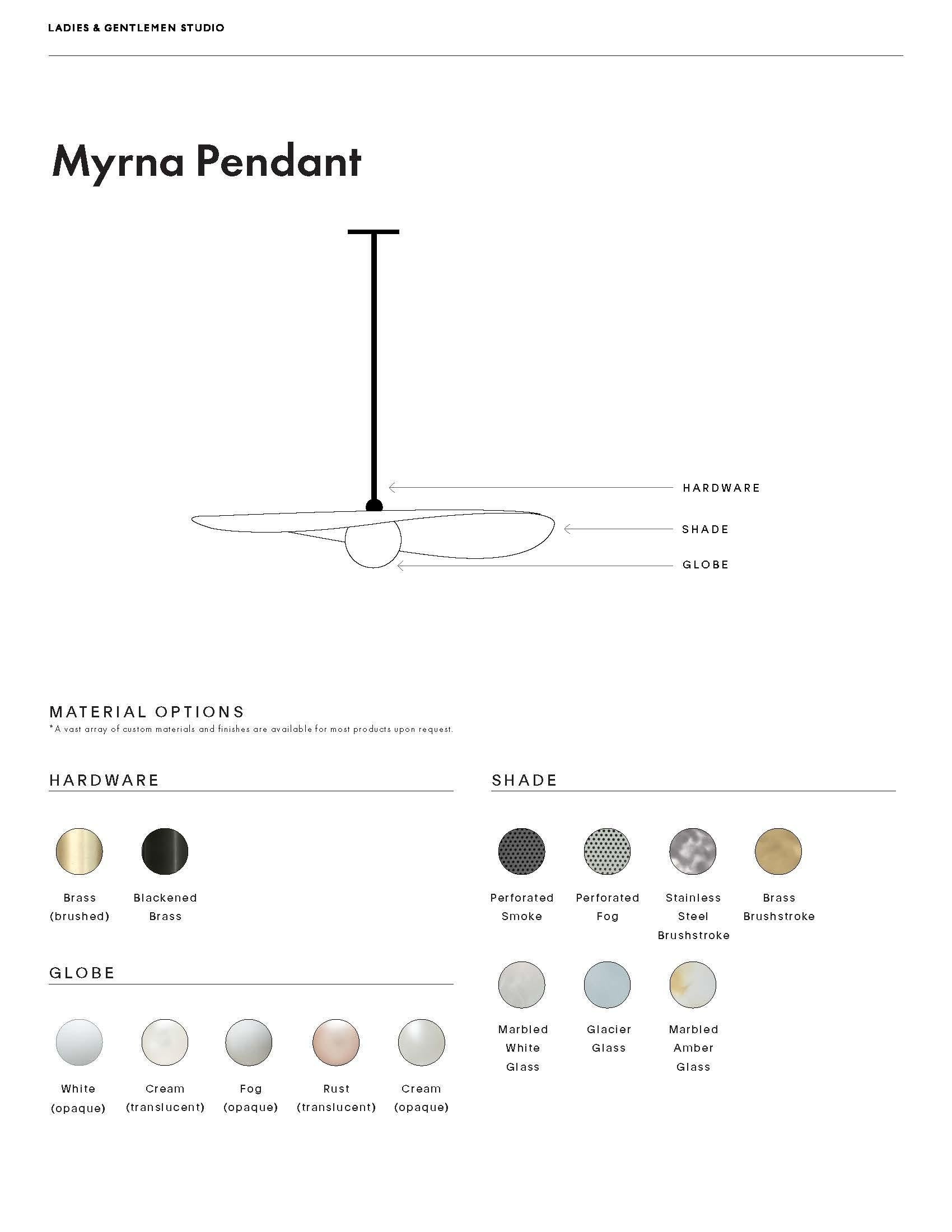 Acier inoxydable Lampe pendante Myrna avec abat-jour en verre et options de globe de couleur lavée en vente