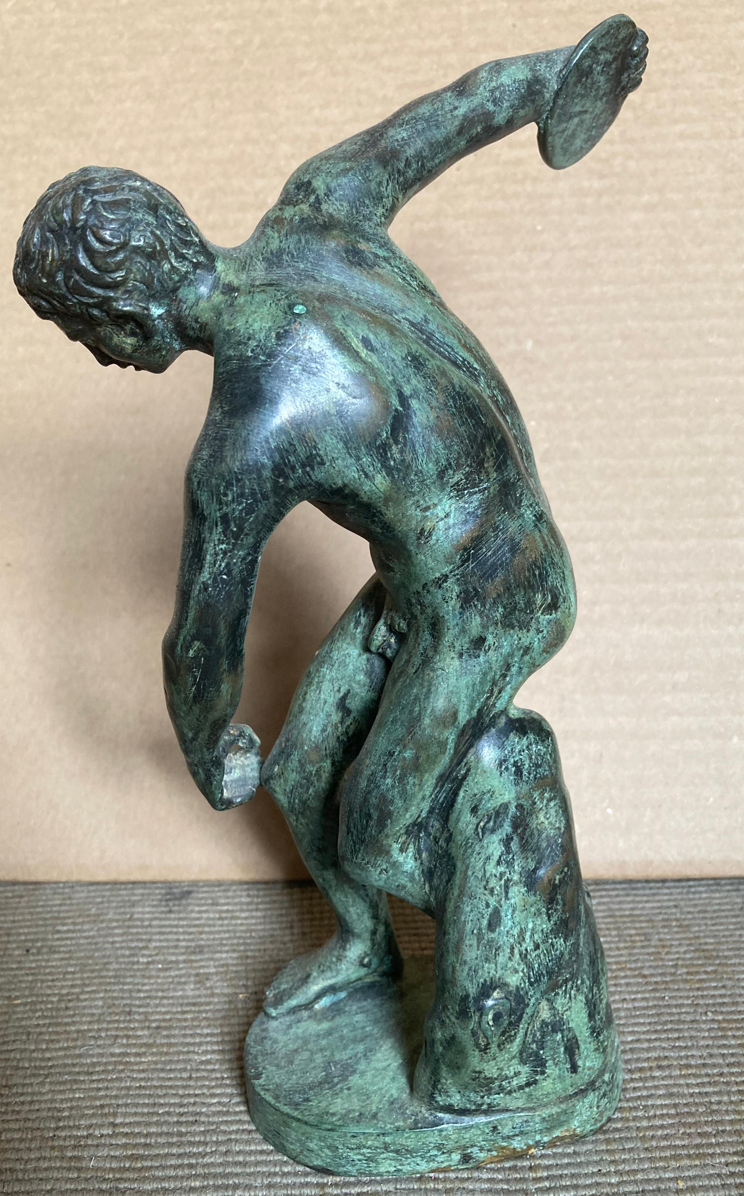 The Discus Thrower (Discobolus) - Antique Bronze Statue after Myron For Sale 4