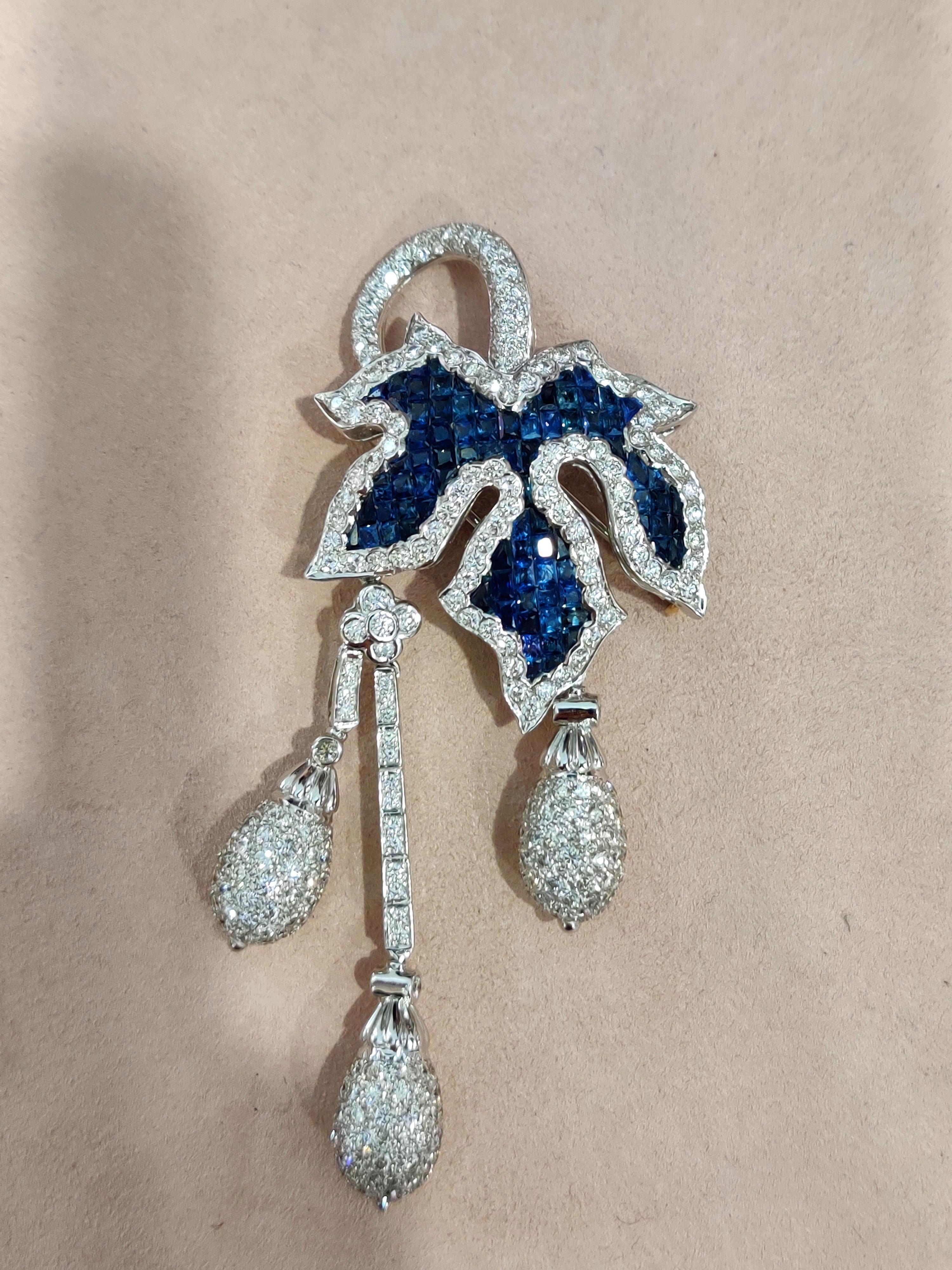 Chatila Mystery Set Blue Sapphire and Diamond Leaf Brooch In New Condition For Sale In London, GB