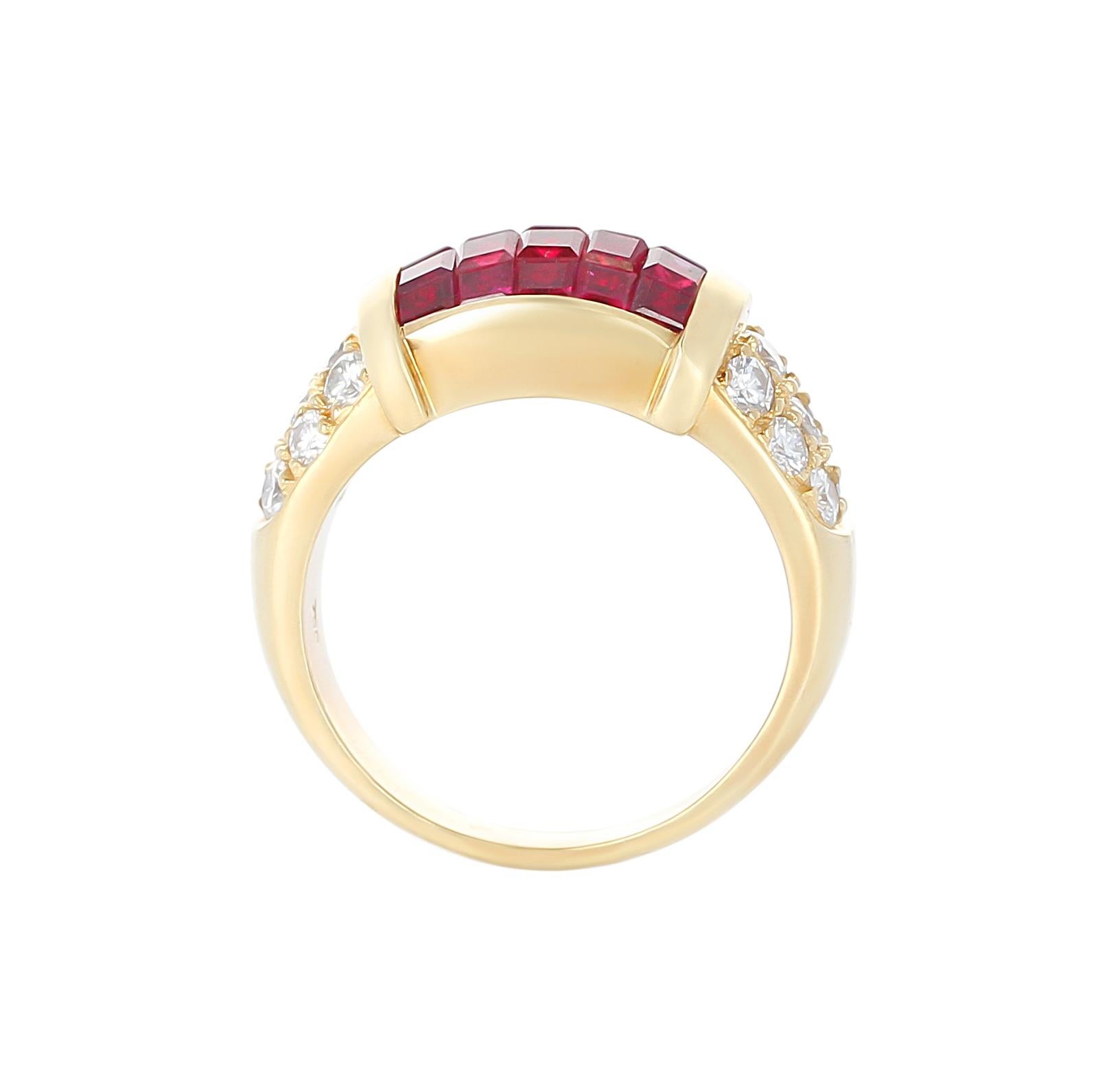 Mystery Set Ruby and Diamond Ring, 18 Karat Yellow Gold In Excellent Condition In New York, NY
