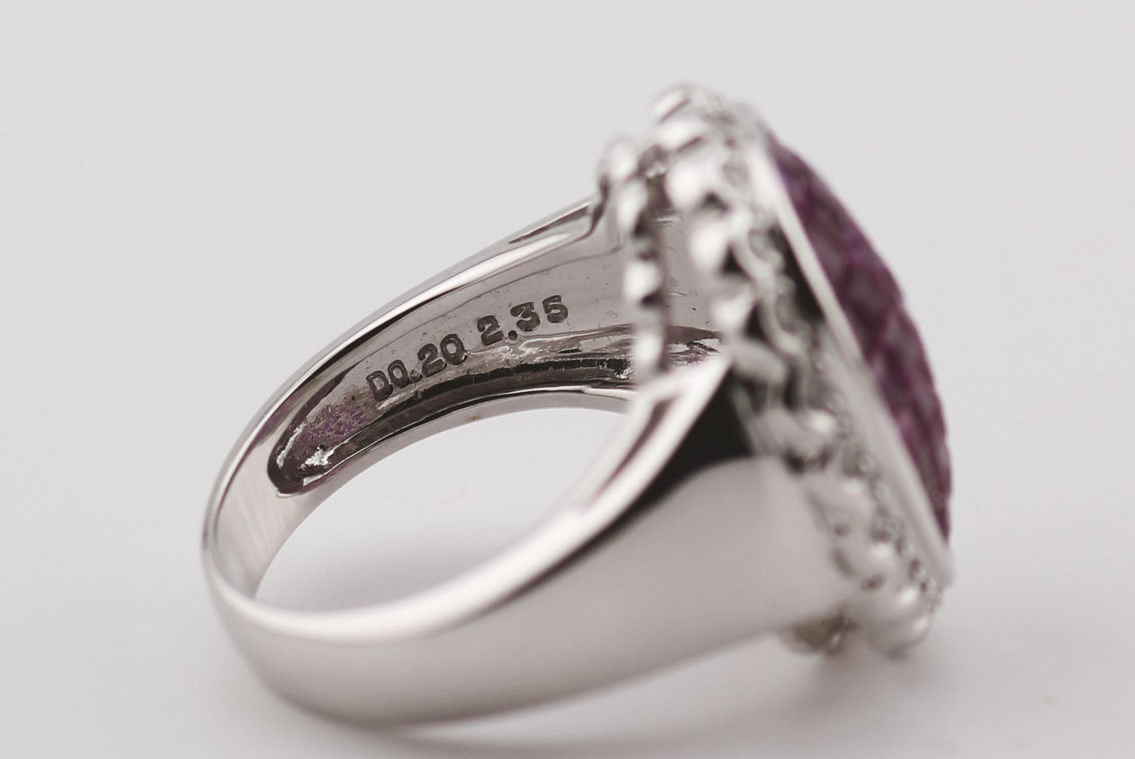 Ring aus 18 Karat Weißgold mit Rubin und Diamant in Mystery-Fassung, Größe 6 im Angebot 3