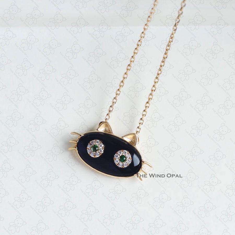 Arts and Crafts Collana Mystic Black Cat in oro 18 carati con occhi di diamante tsavorite in vendita