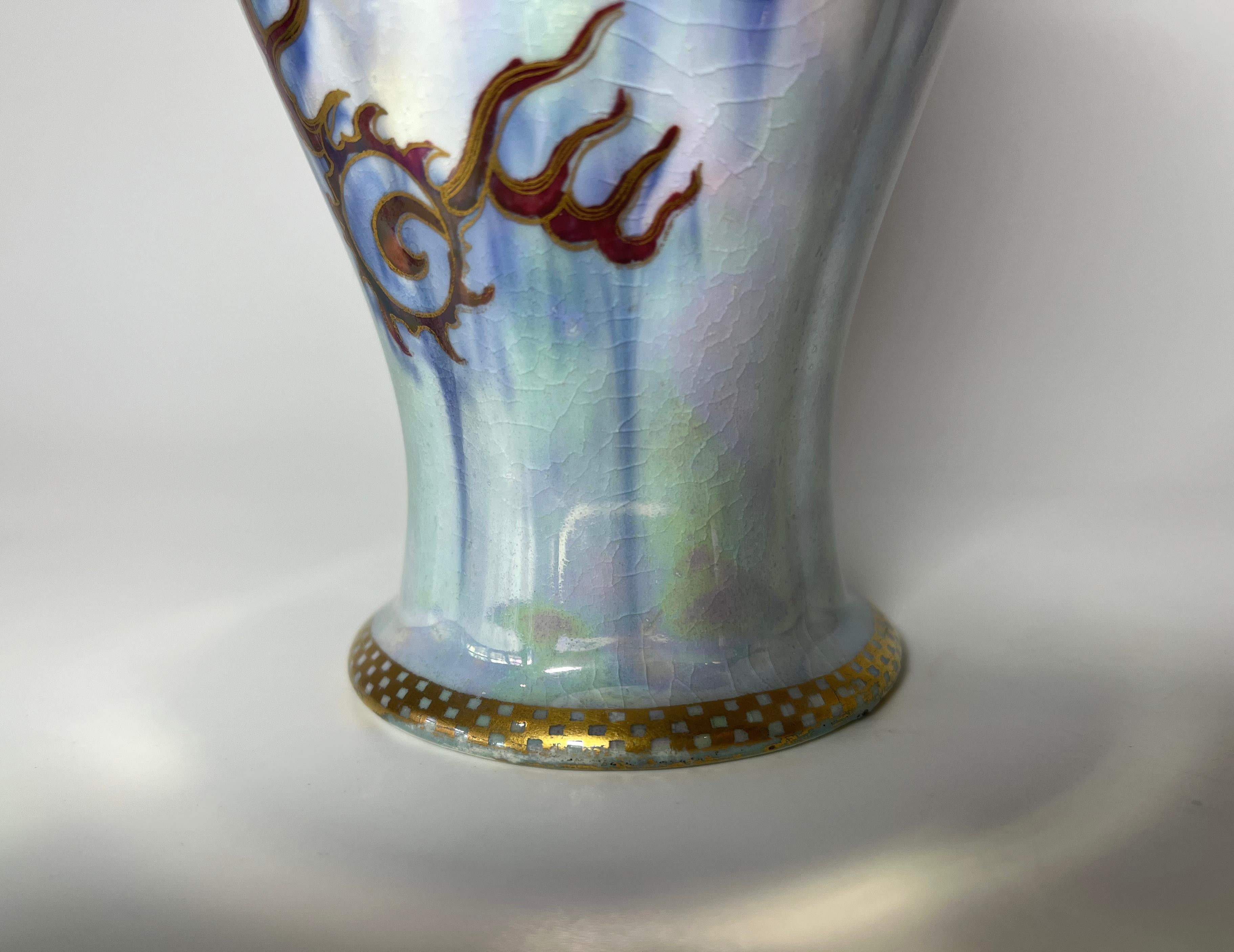 Mystical Gilded Dragon Wedgwood Mixed Blue Ordinary Lustre Porcelain Vase Z4829 For Sale 3