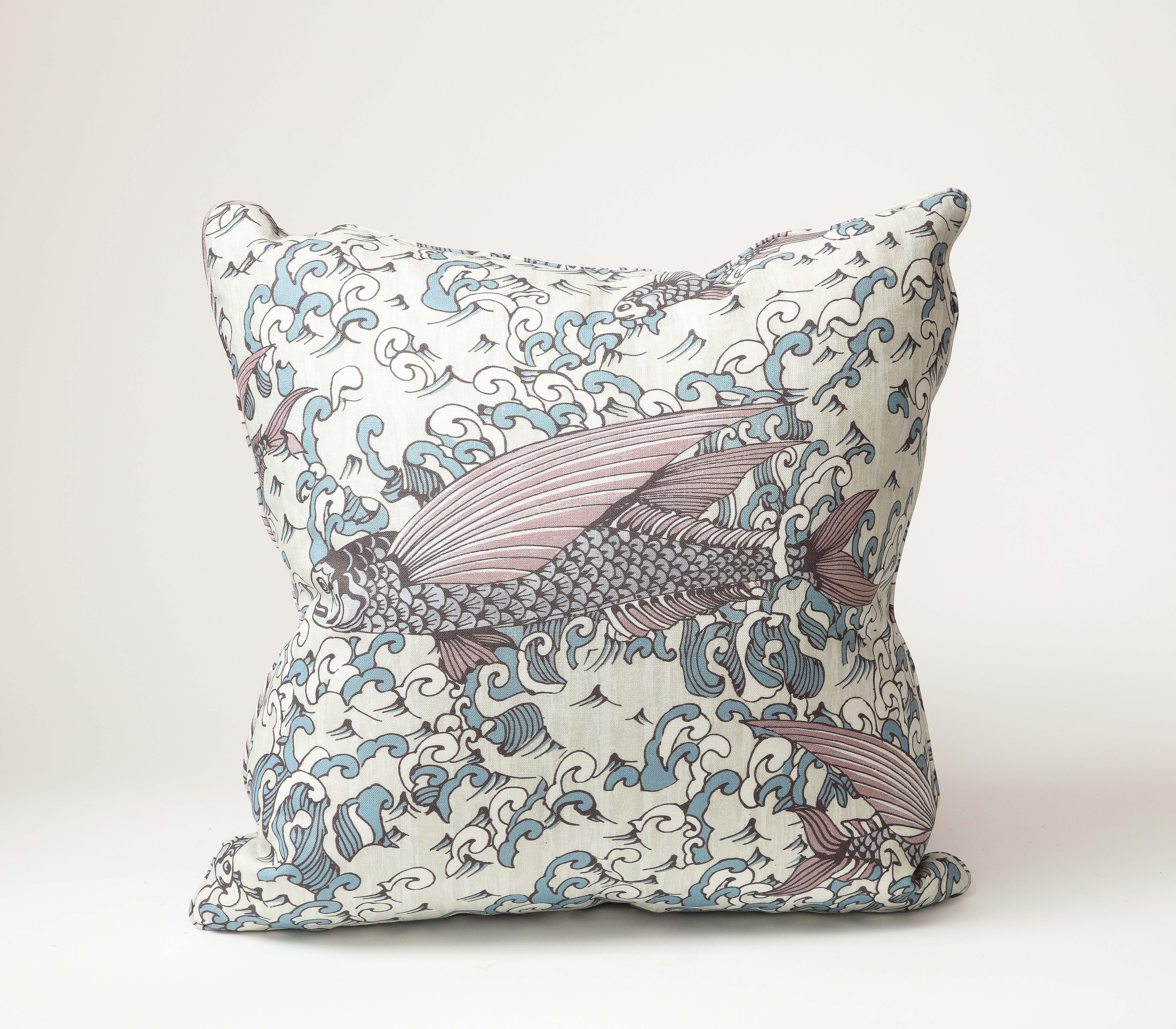 Cuscino in lino rosa, blu e crema 