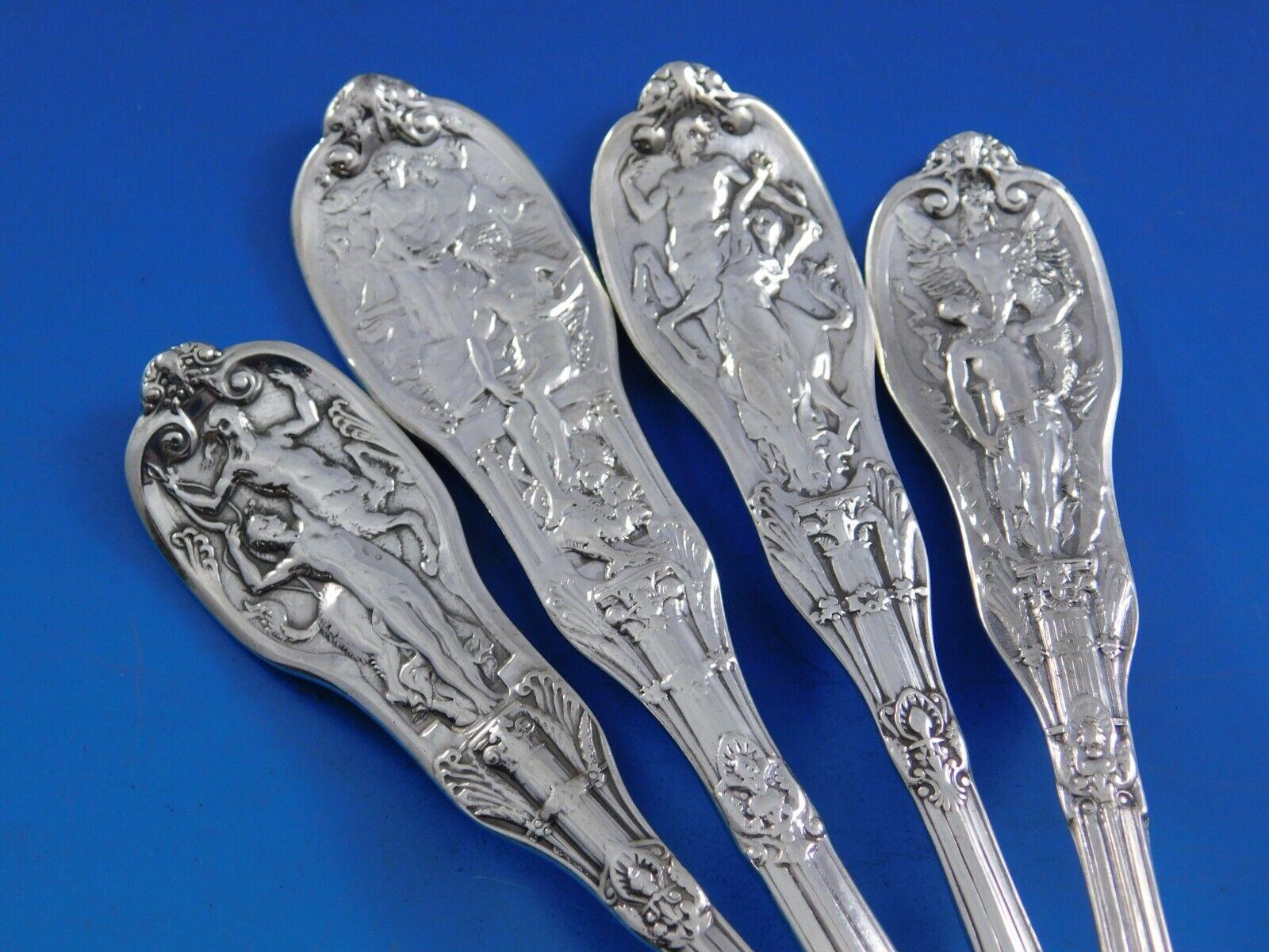 Set di posate in argento Sterling Mythologique by Gorham Servizio da 91 pezzi per la cena In condizioni ottime in vendita a Big Bend, WI