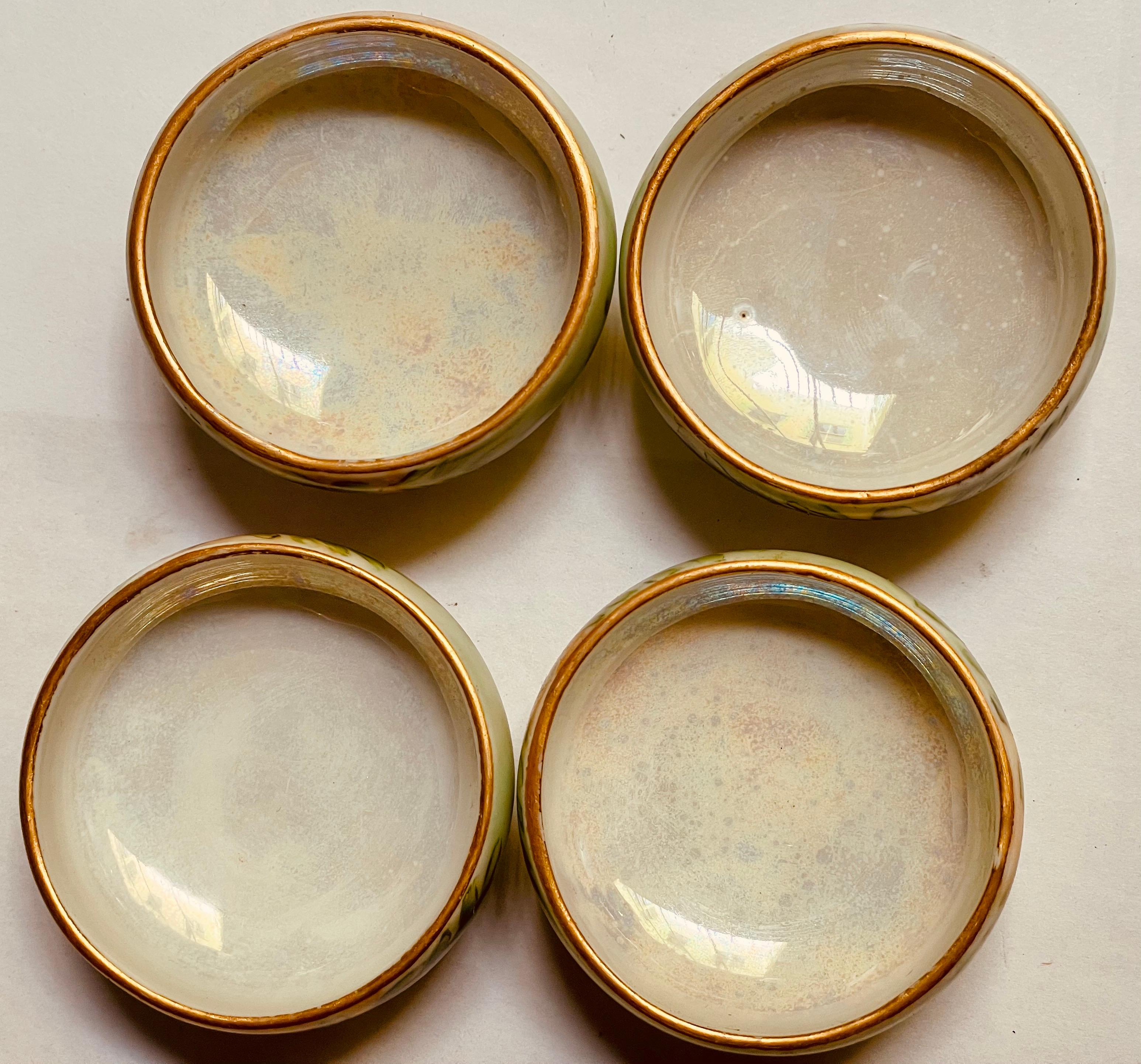 MZ Austria Salières individuelles peintes à la main Plats à noix Sels Ensemble de 4 Bon état - En vente à Clifton Forge, VA