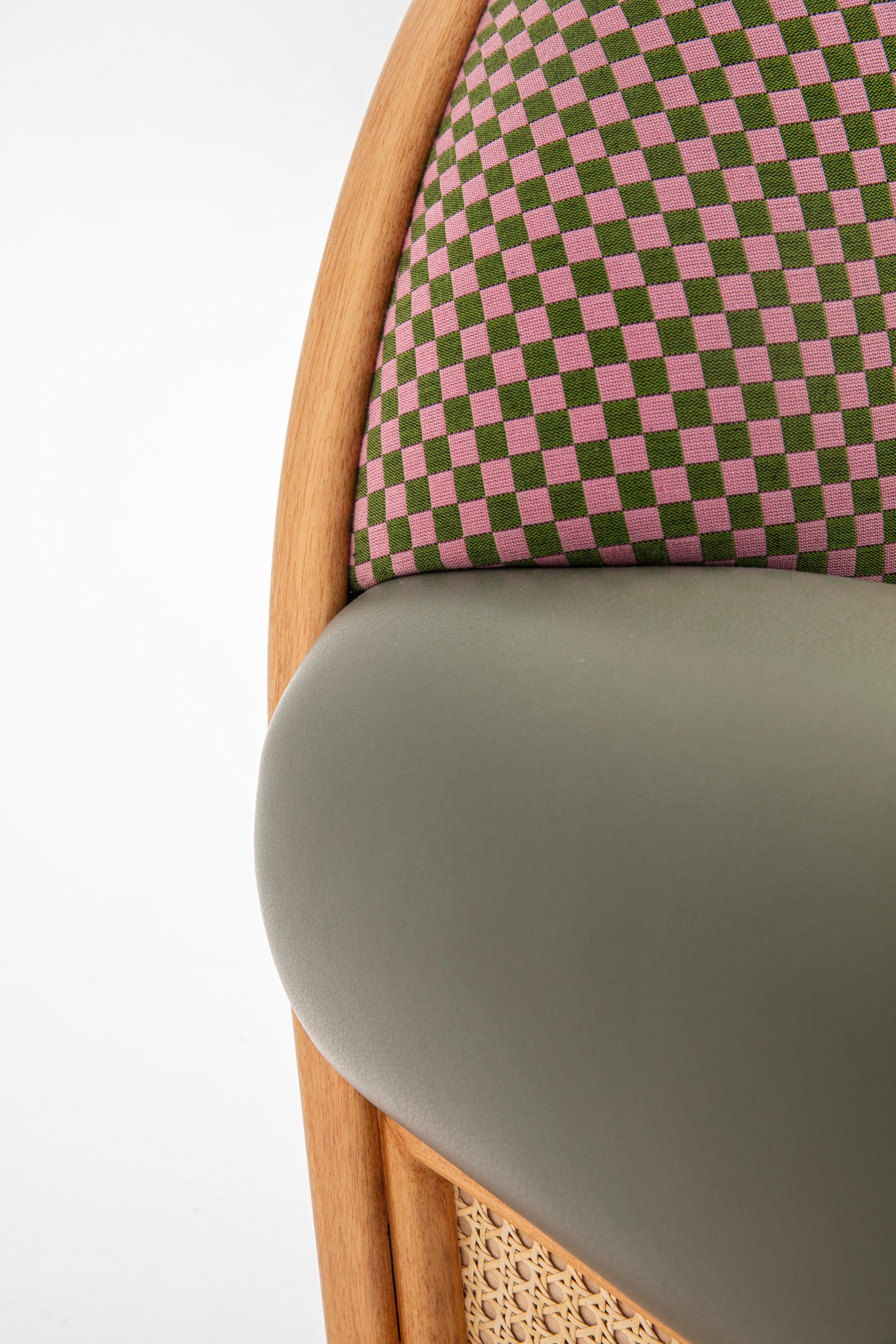 N-Gene Sessel Kirschbaum & Olive von Merve Kahraman, handgefertigtes Holz und Polsterung im Angebot 2