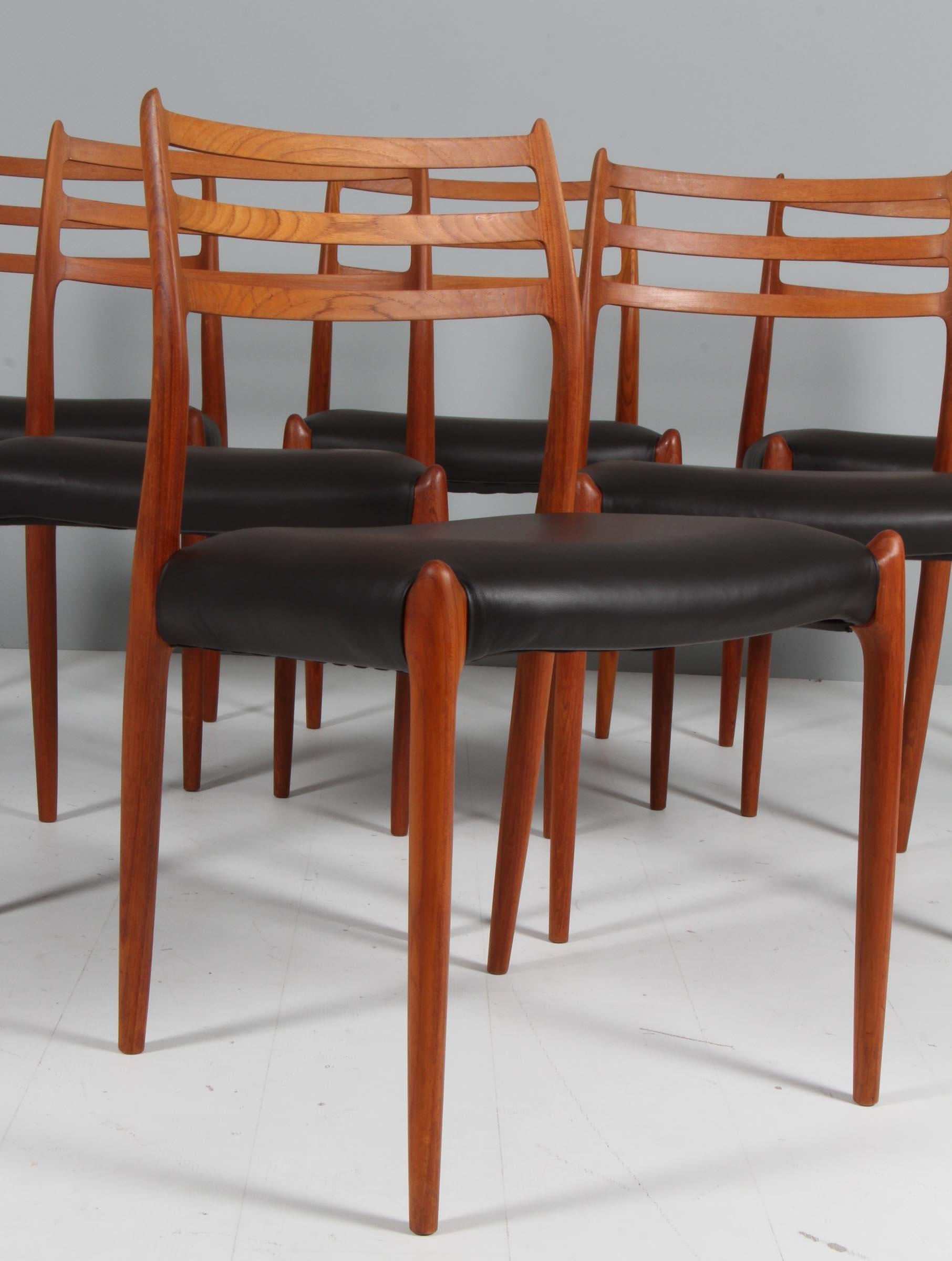 Mid-20th Century N. O. Møller dining chairs in teak, model 78