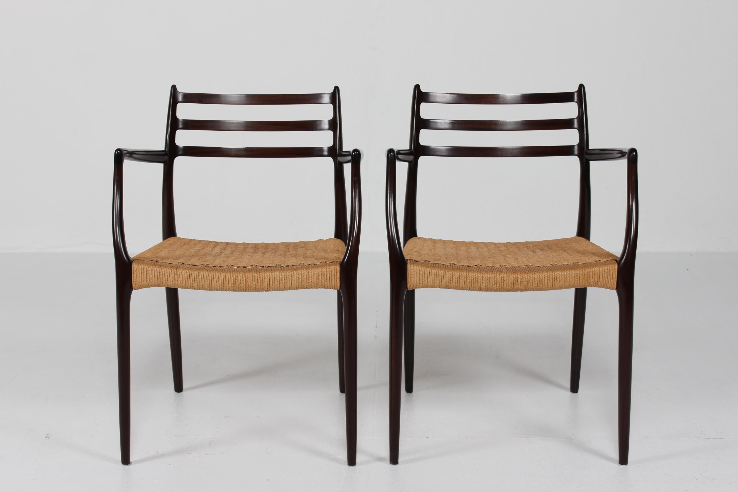 N. O. Møller Pair of Armchairs No. 62 of Mahogany Made by J.L. Møller in Denmark In Good Condition For Sale In Silkeborg, Silkeborg